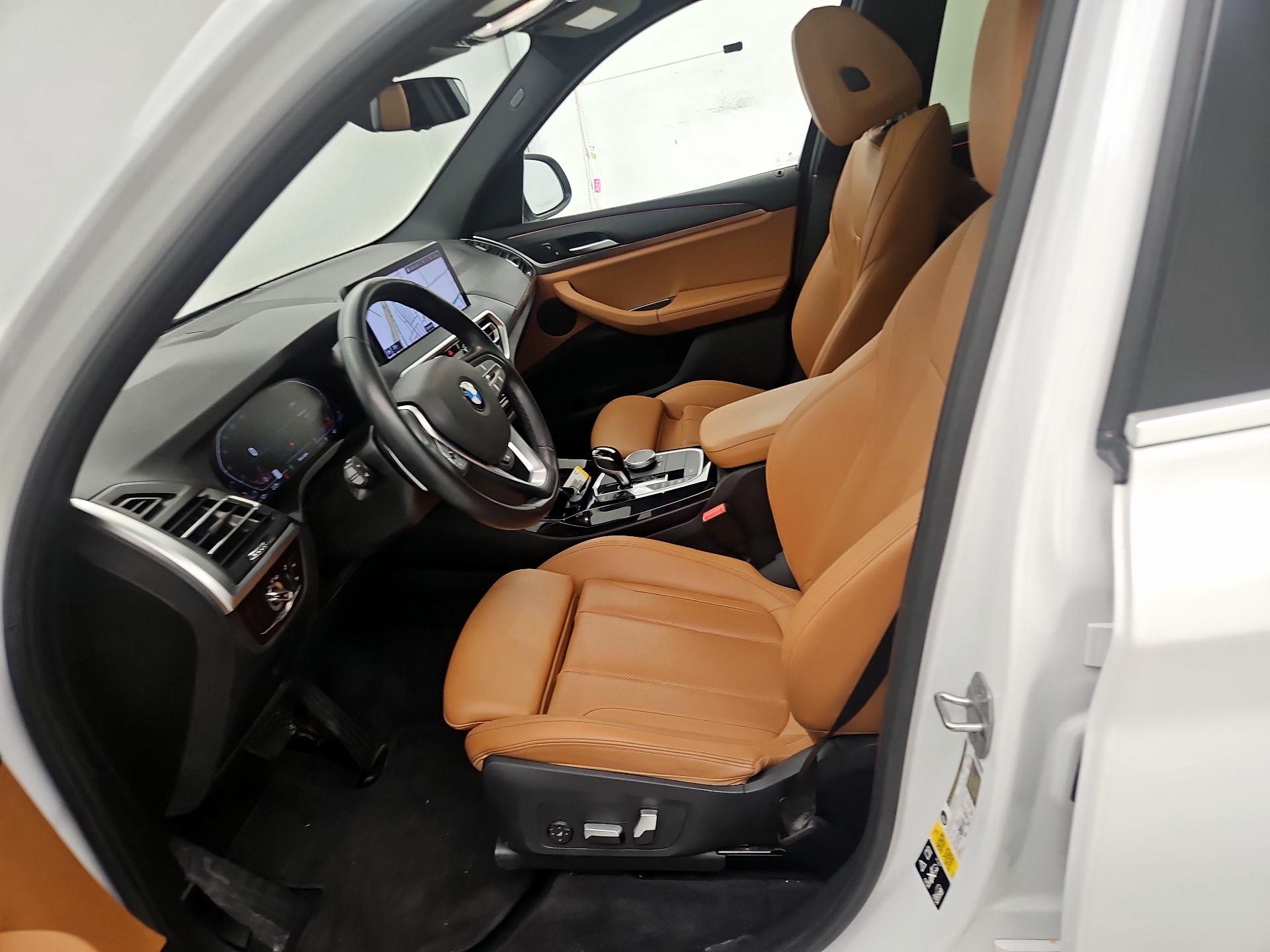 Thumbnail: 2022 BMW X3 - 11