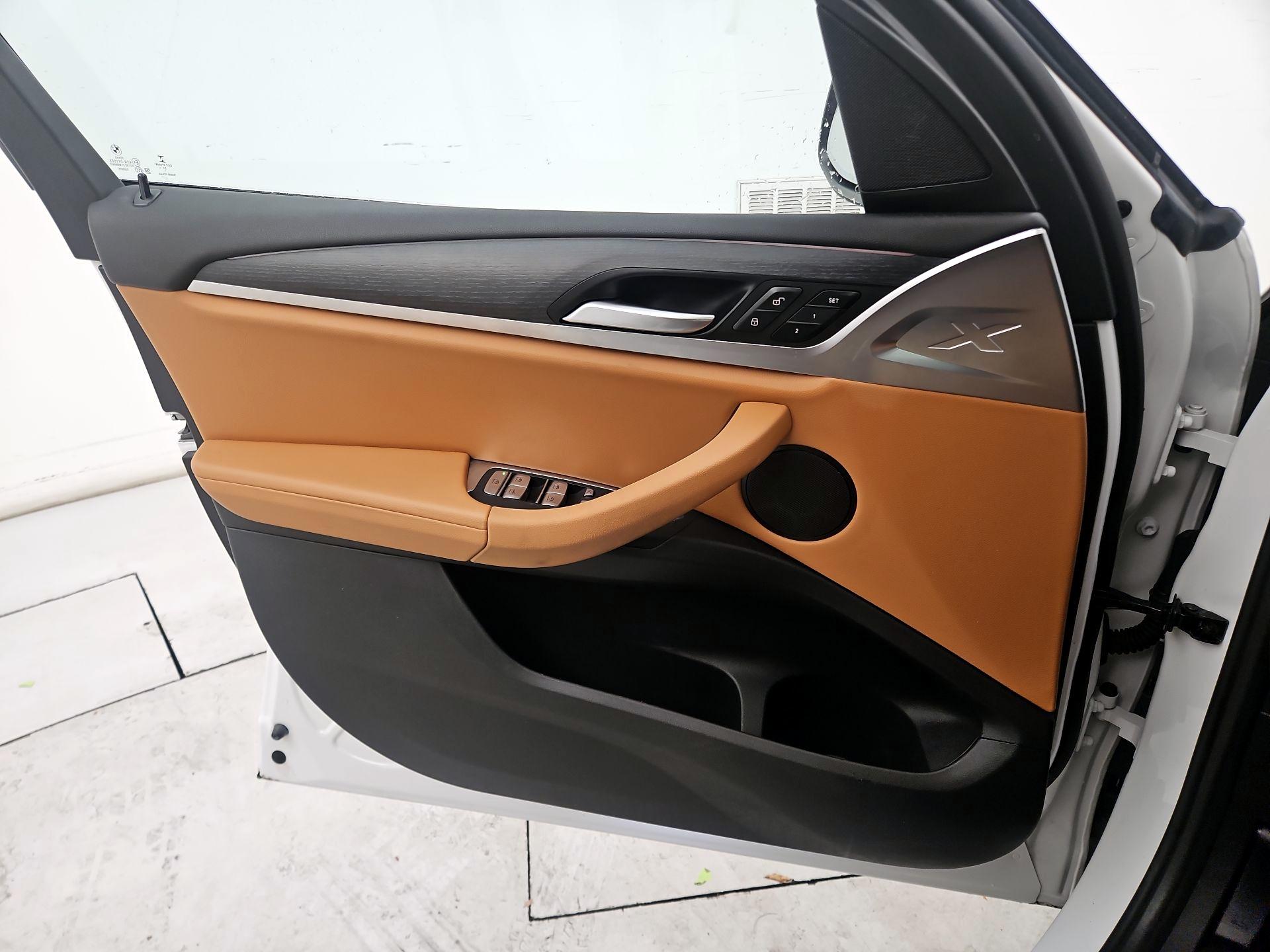 Thumbnail: 2022 BMW X3 - 12