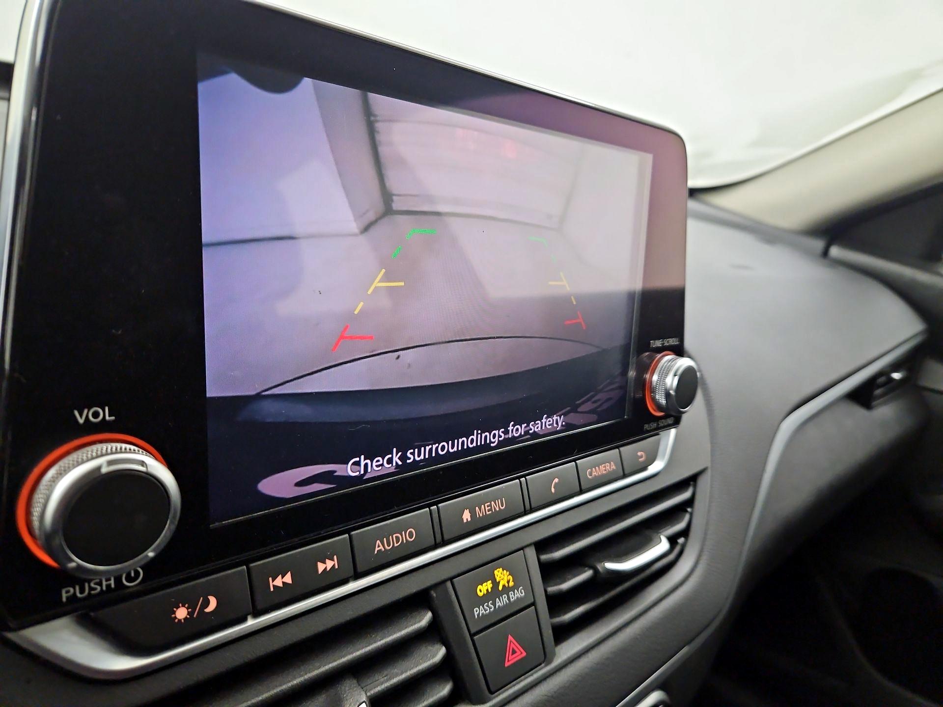 Thumbnail: 2019 Nissan Altima - 14