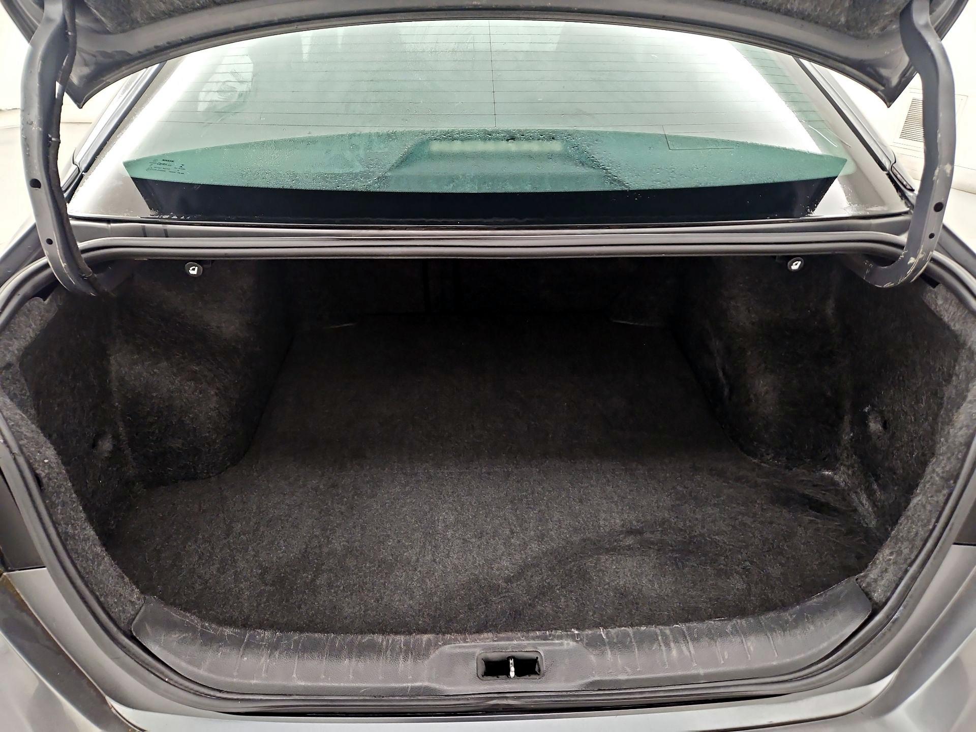 Thumbnail: 2019 Nissan Altima - 20