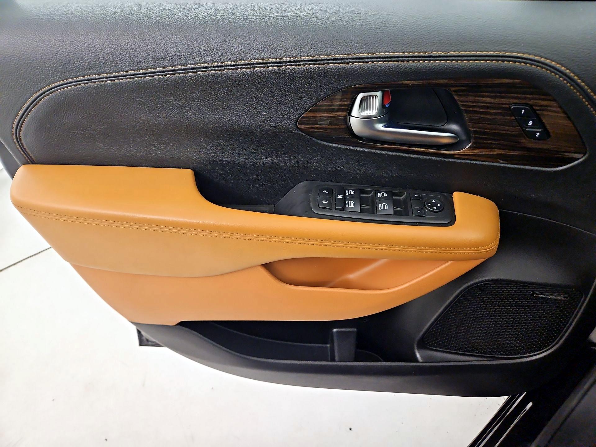 Thumbnail: 2022 Chrysler Pacifica - 12