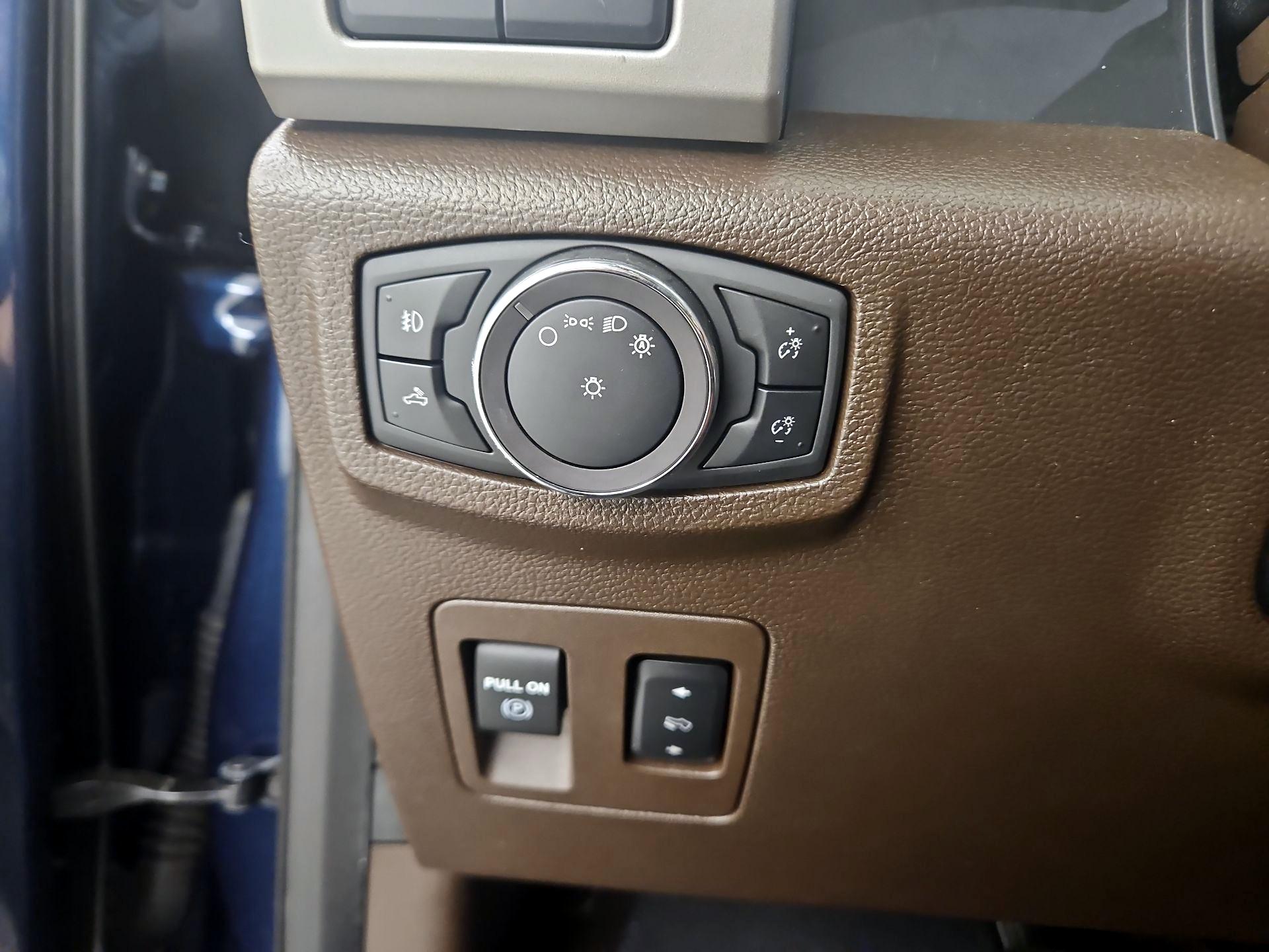 Thumbnail: 2019 Ford F-150 - 13