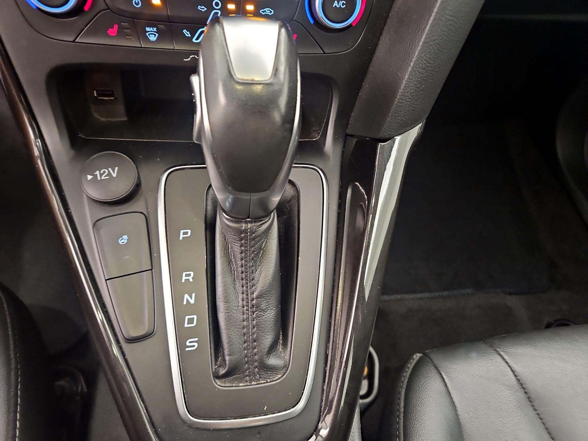 Thumbnail: 2018 Ford Focus - 17