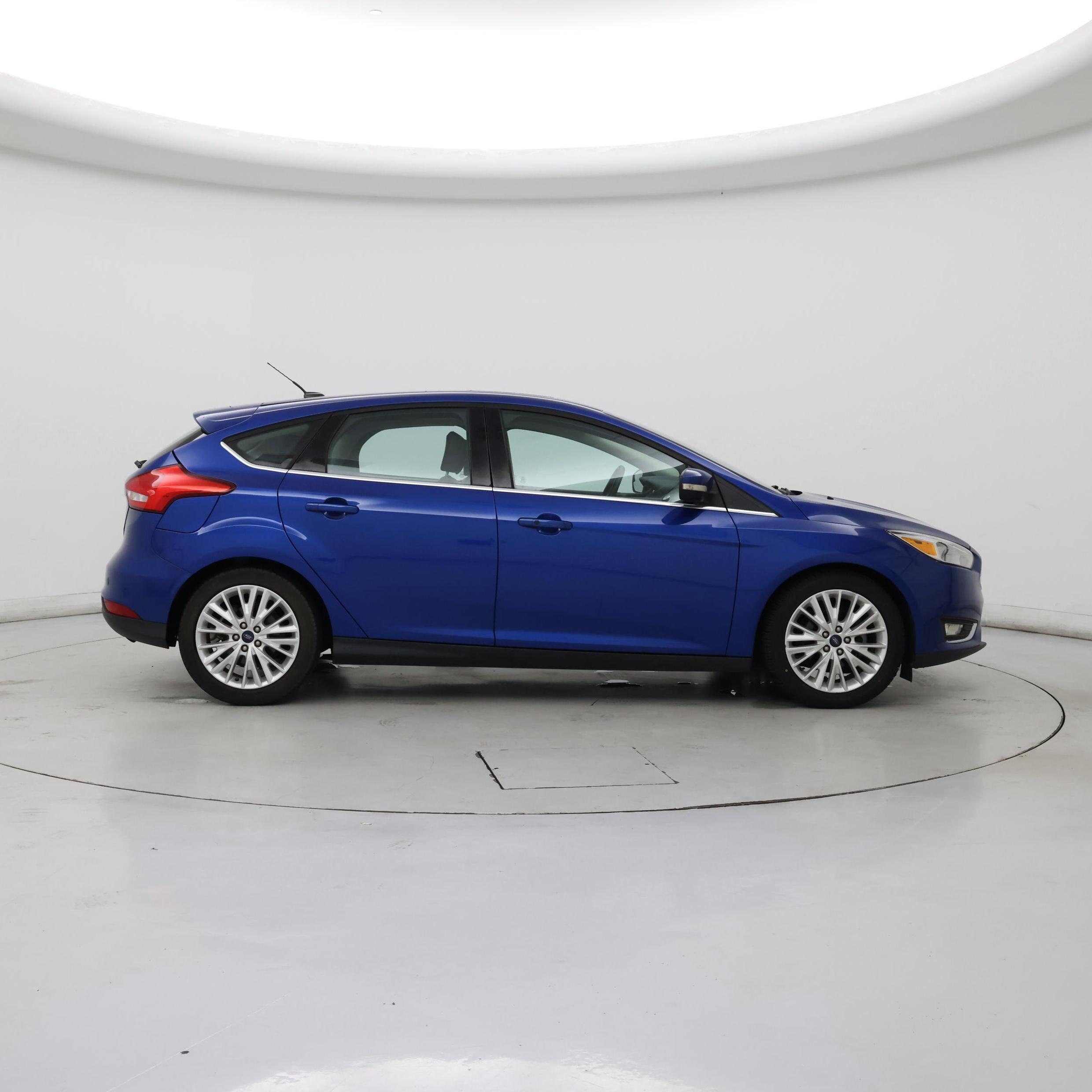Thumbnail: 2018 Ford Focus - 7