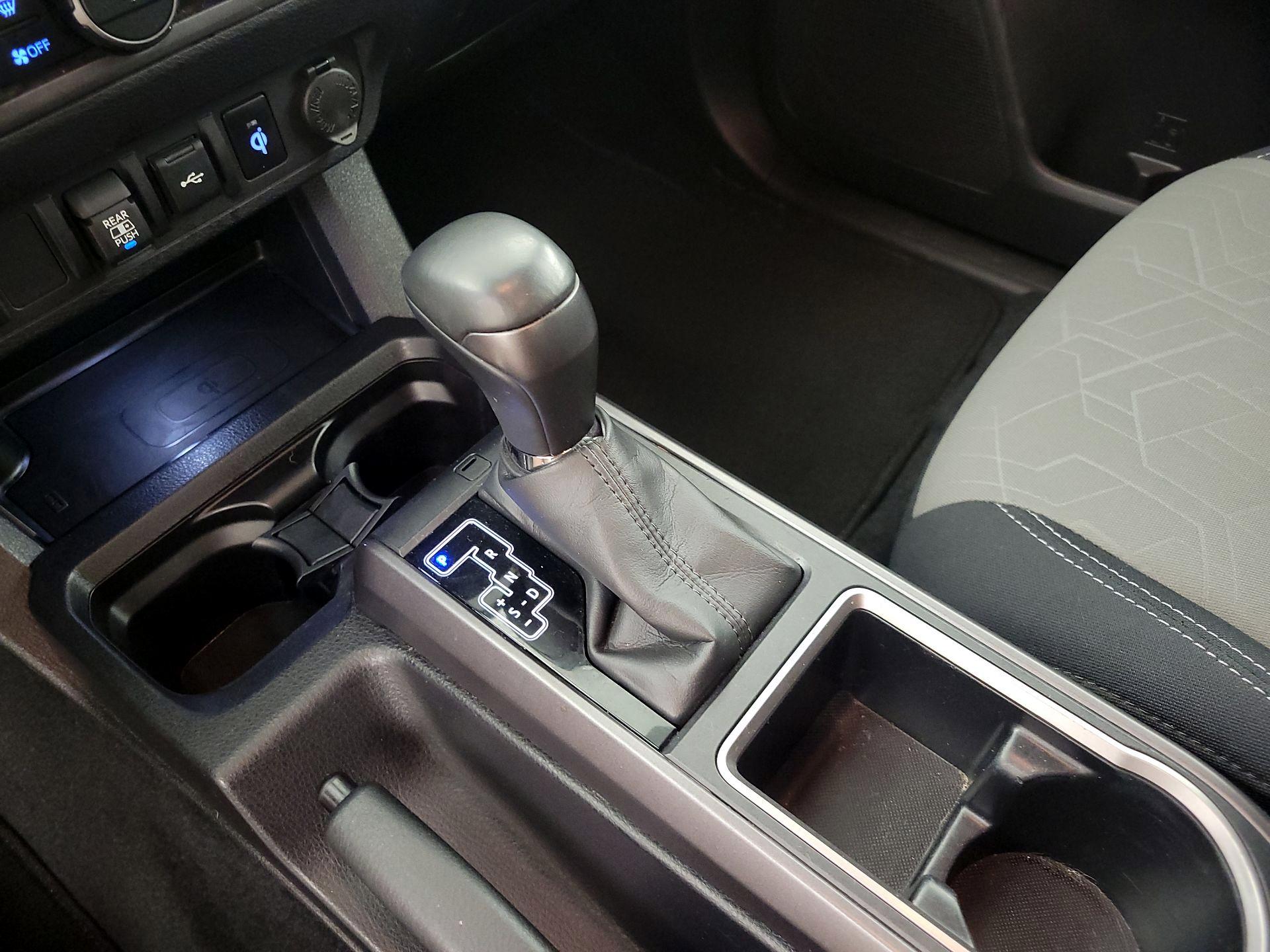 Thumbnail: 2023 Toyota Tacoma - 17