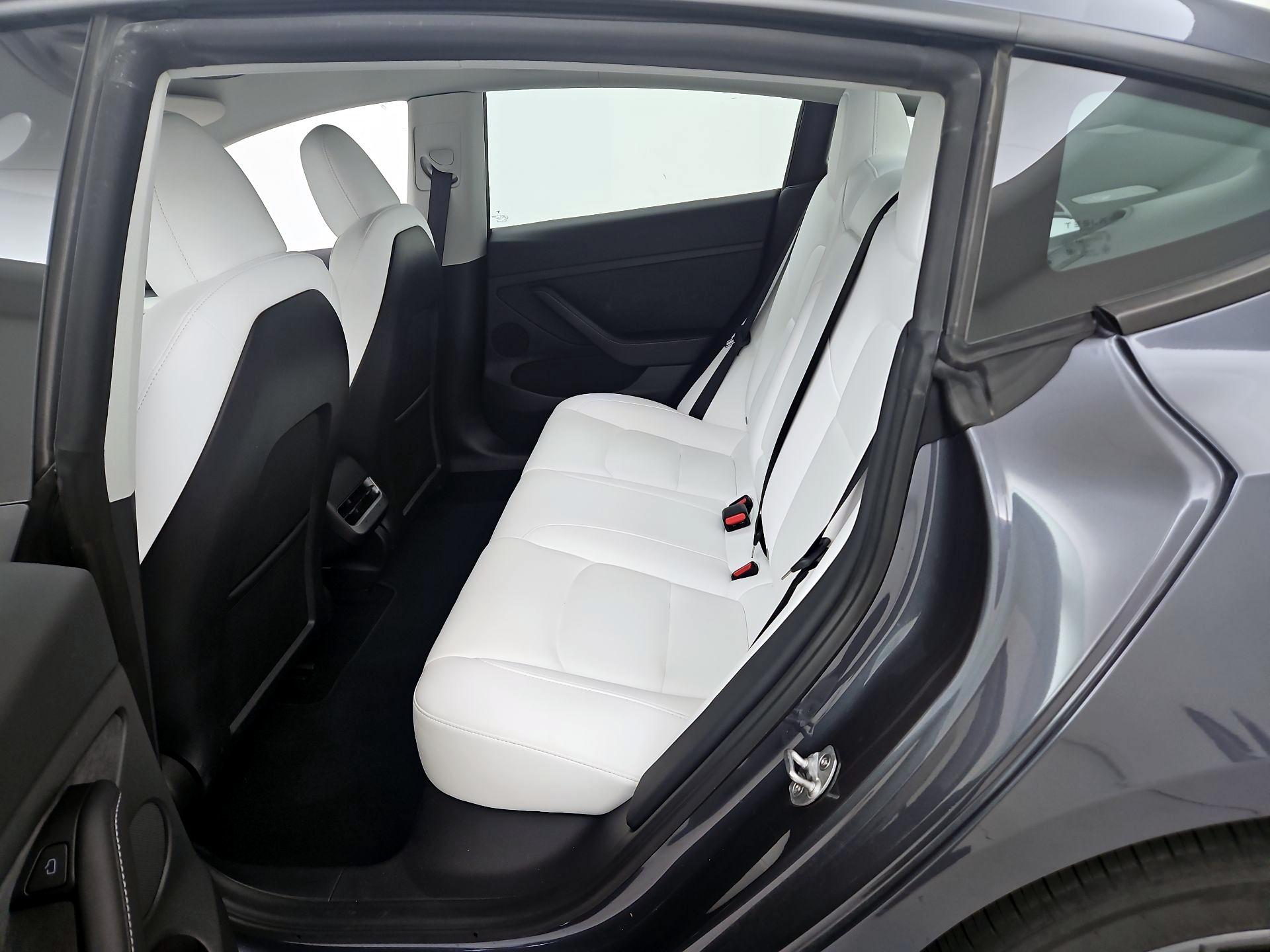 Thumbnail: 2023 Tesla Model 3 - 20