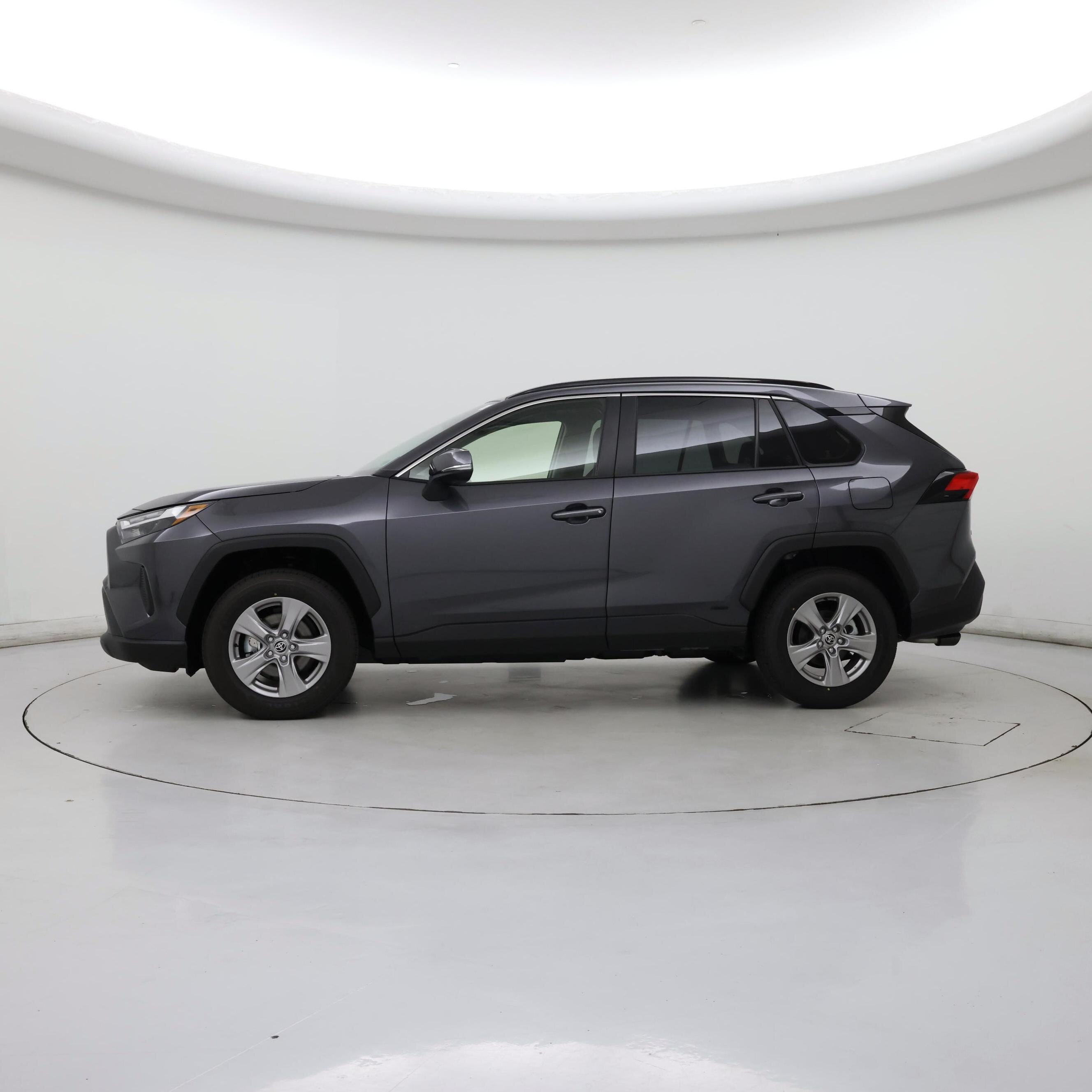 Thumbnail: 2025 Toyota RAV4 - 3