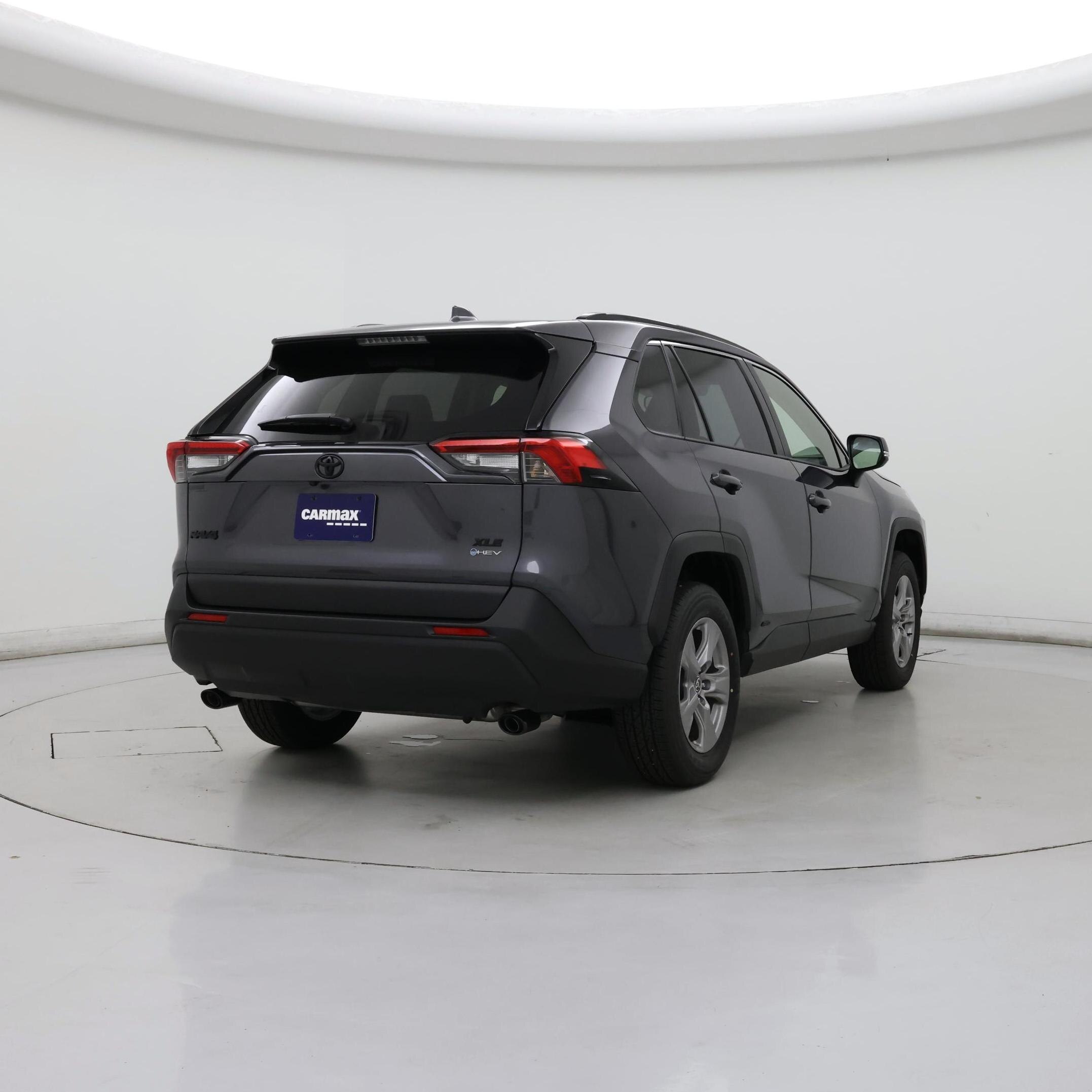 Thumbnail: 2025 Toyota RAV4 - 8