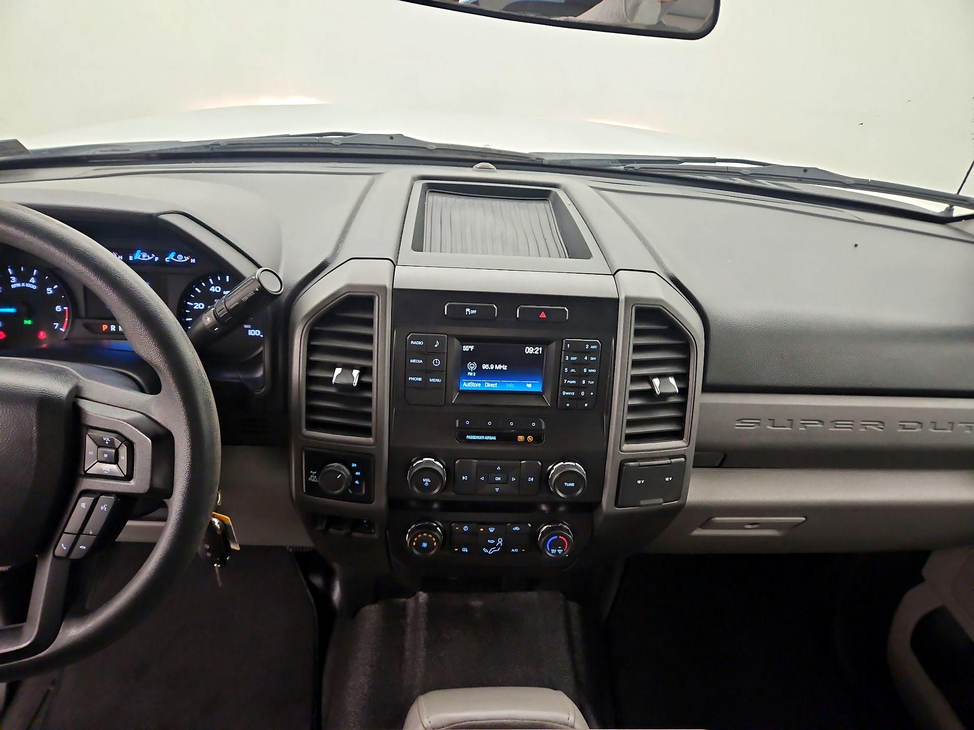 Thumbnail: 2019 Ford F-250 - 9