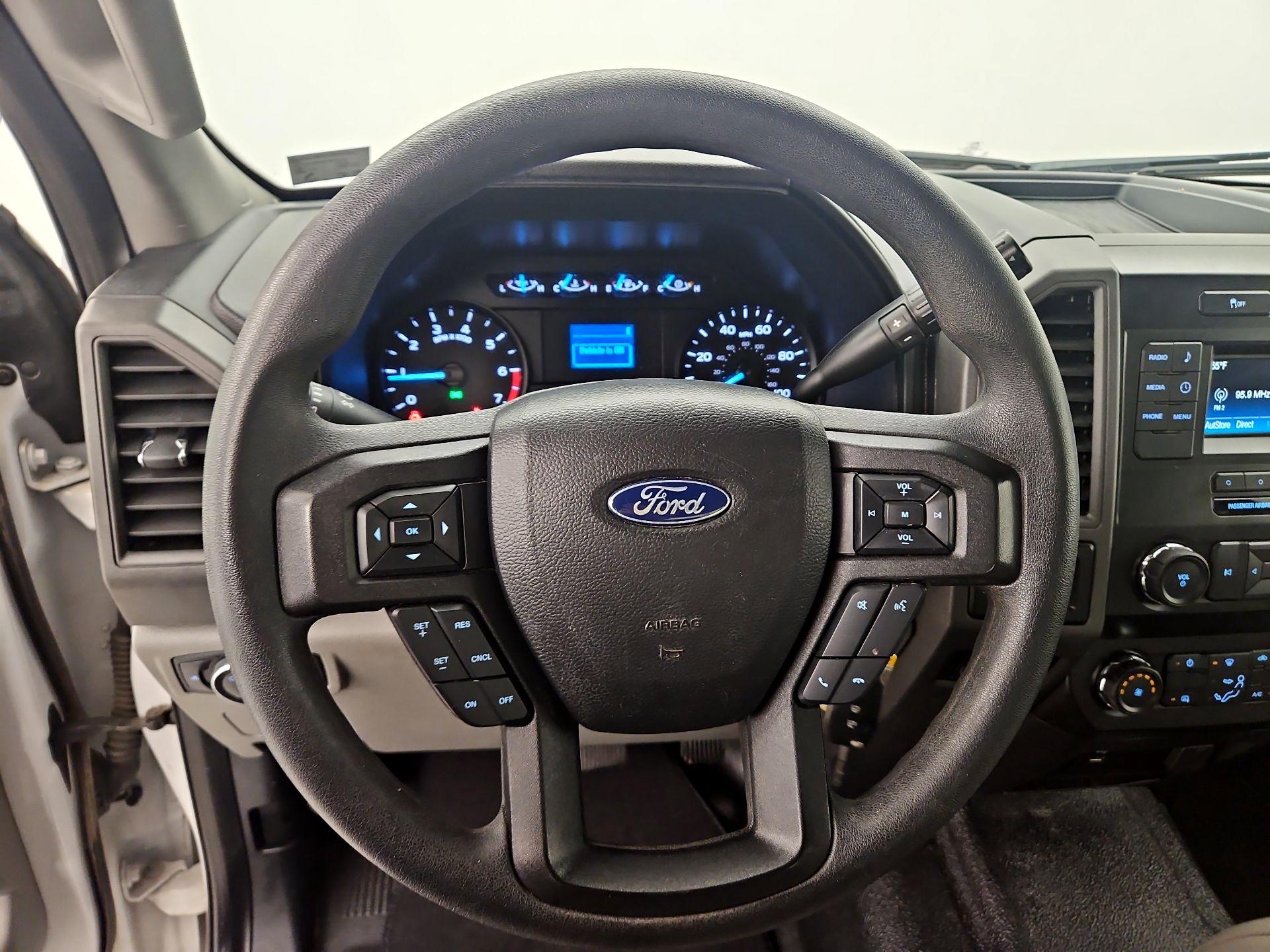 Thumbnail: 2019 Ford F-250 - 10