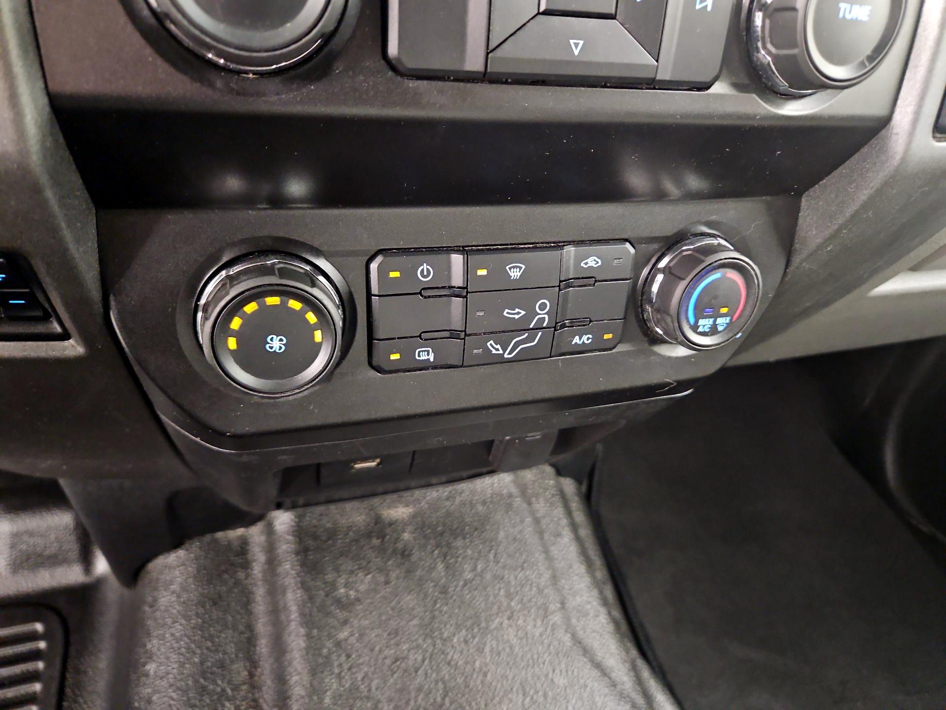 Thumbnail: 2019 Ford F-250 - 16