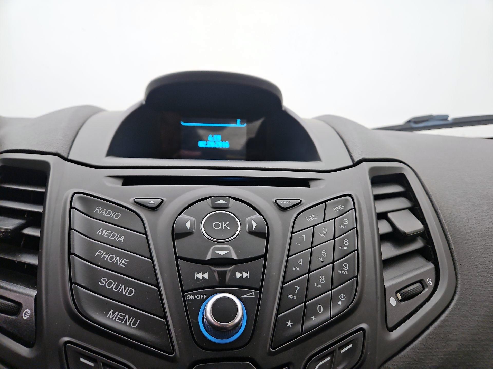 Thumbnail: 2016 Ford Fiesta - 14