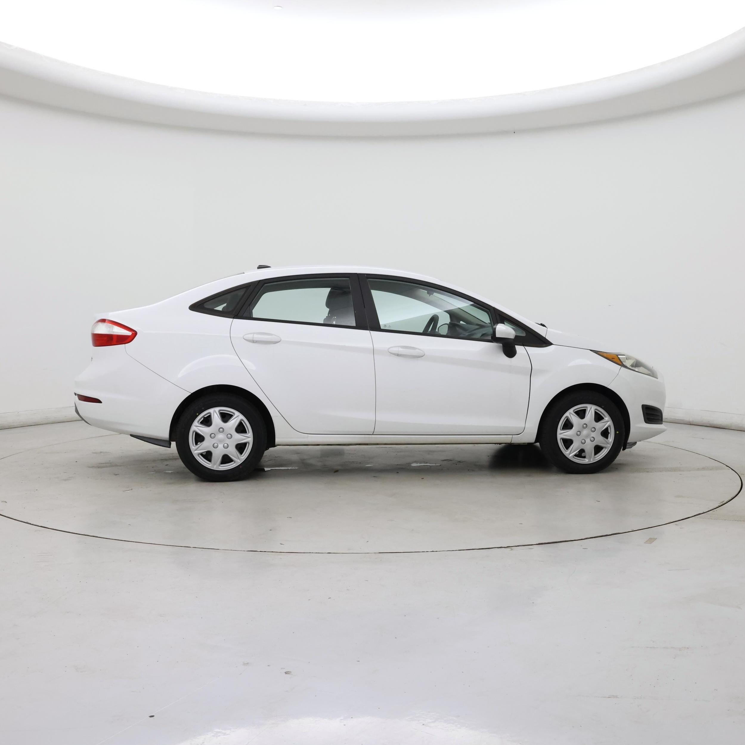 Thumbnail: 2016 Ford Fiesta - 7