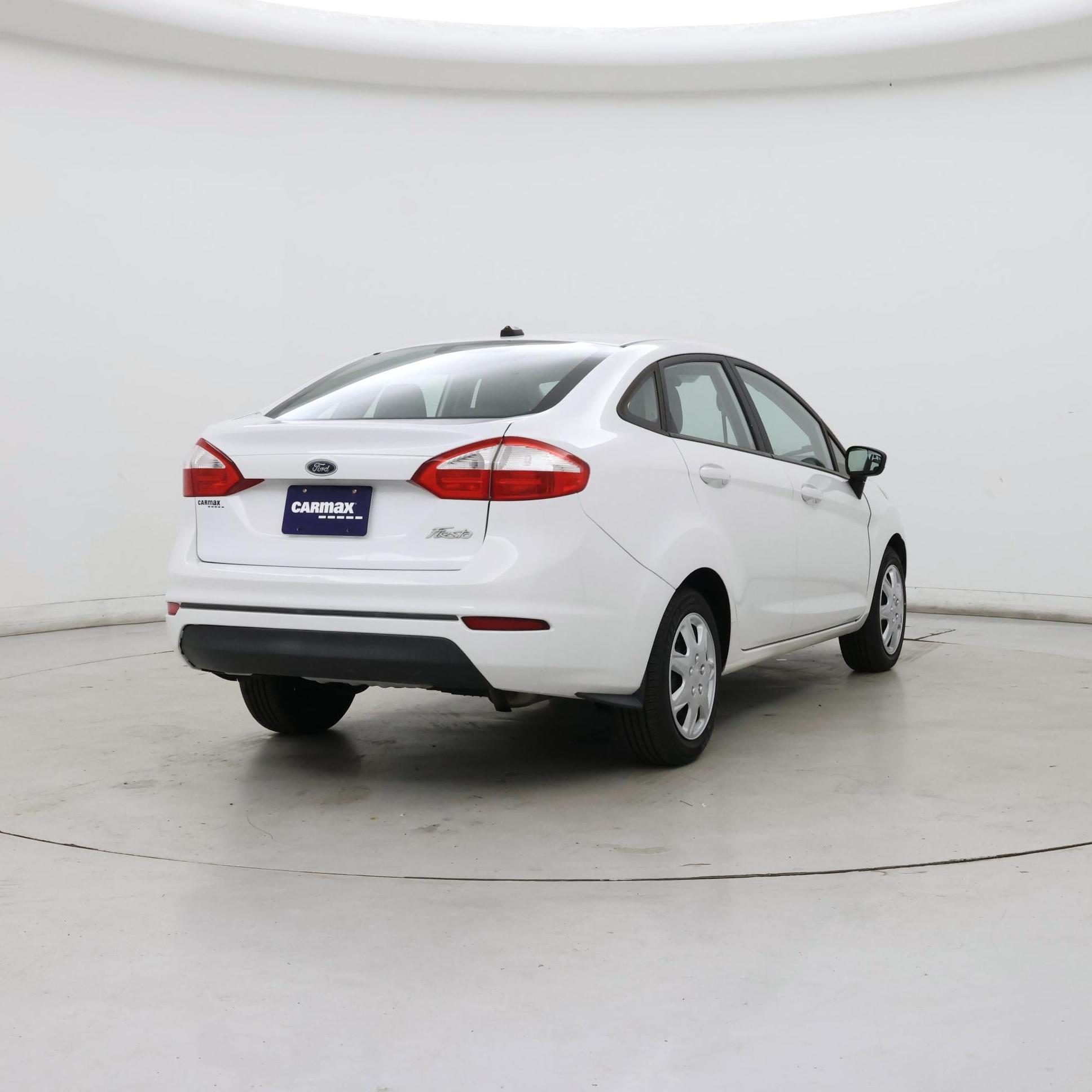 Thumbnail: 2016 Ford Fiesta - 8