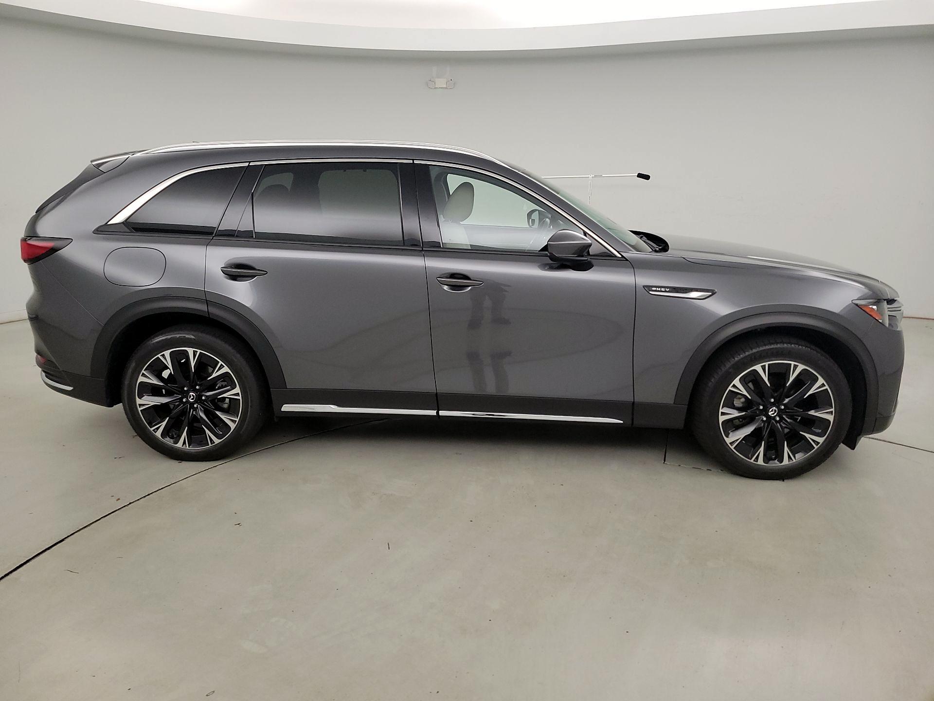 Thumbnail: 2024 Mazda CX-90 - 4