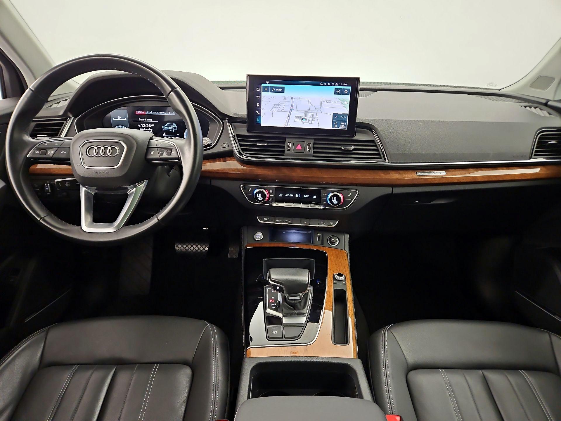 Thumbnail: 2022 Audi Q5 - 9