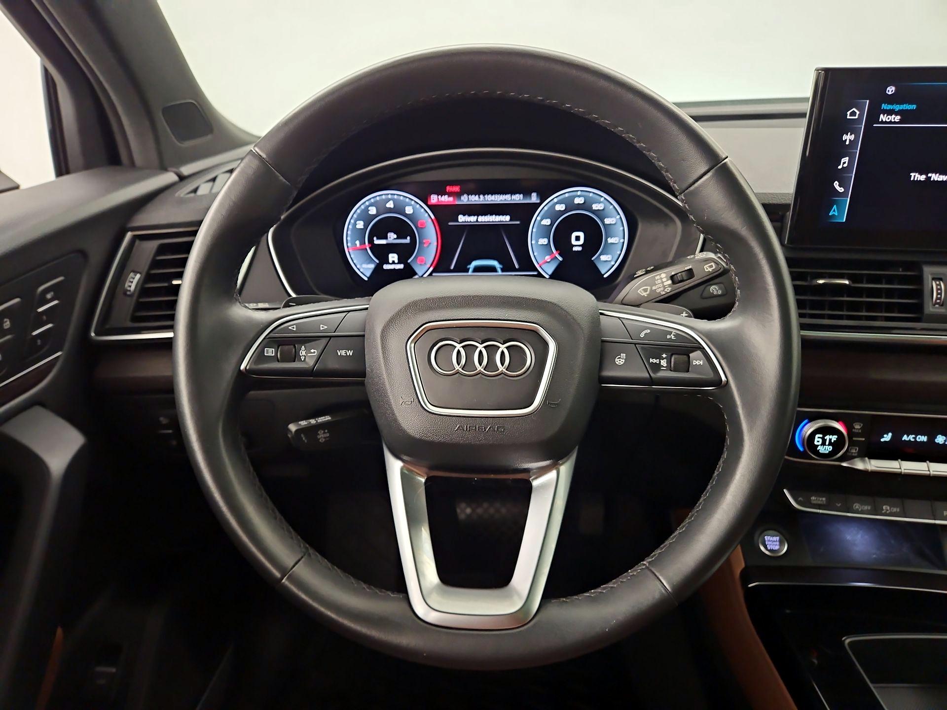Thumbnail: 2022 Audi Q5 - 10