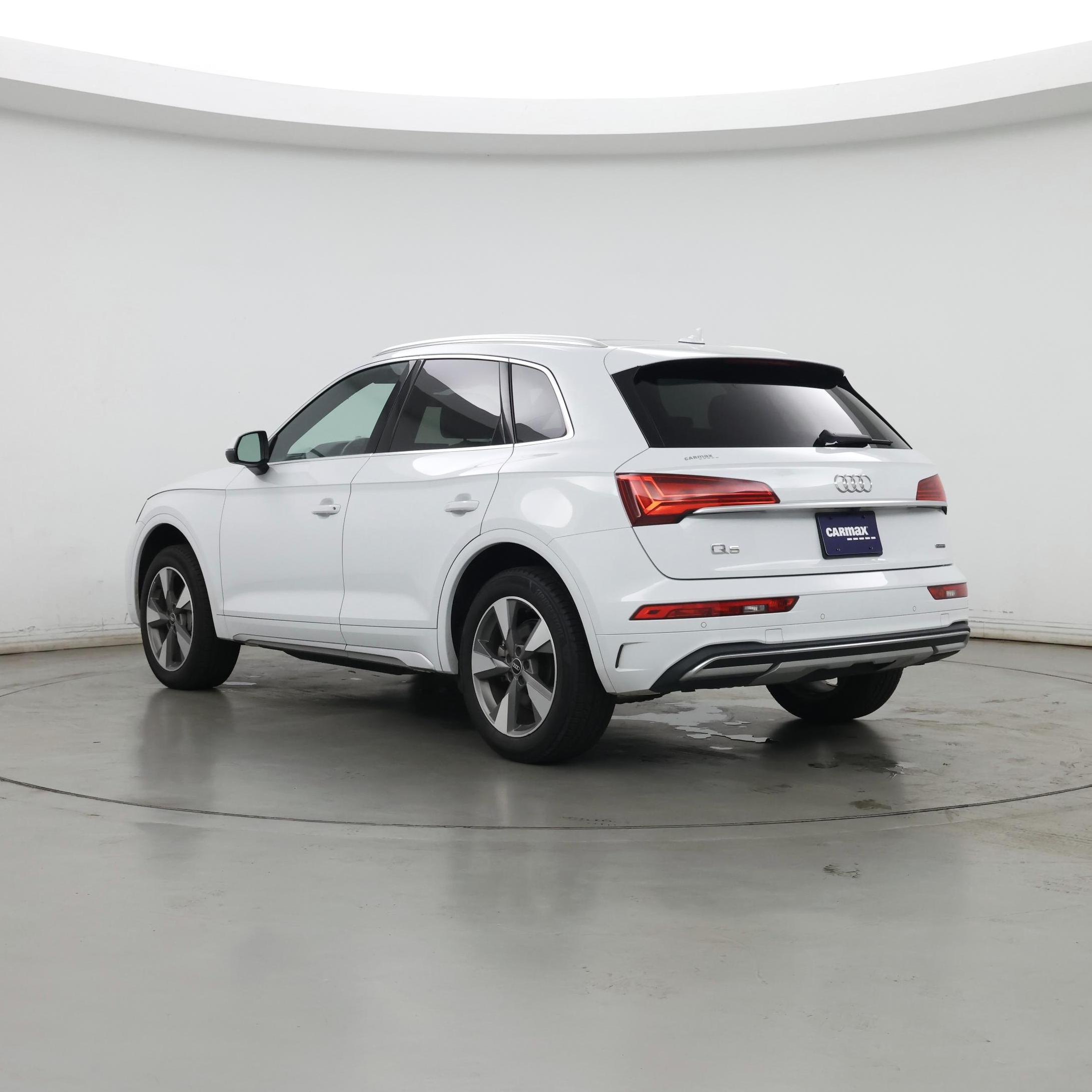Thumbnail: 2022 Audi Q5 - 2