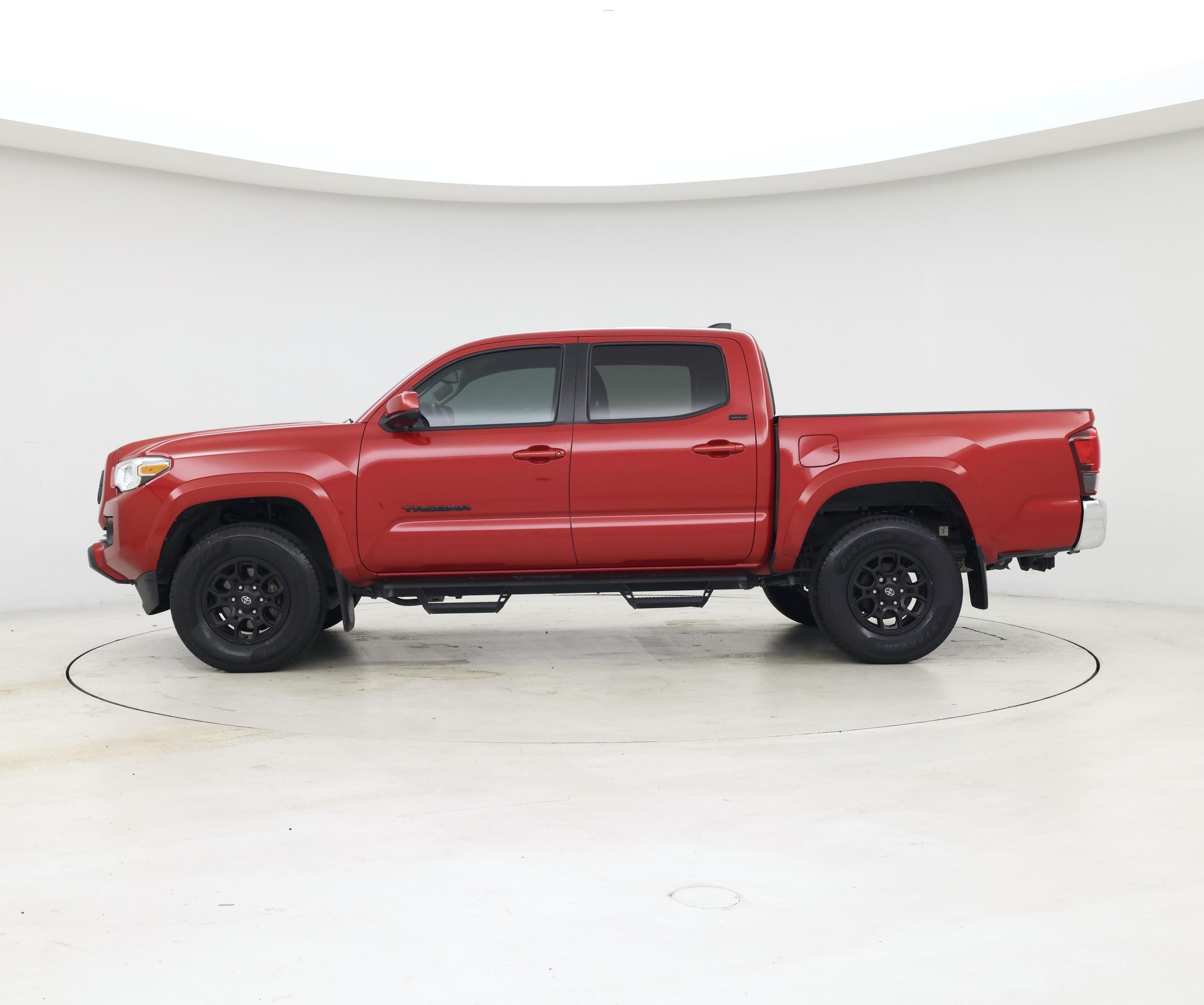 Thumbnail: 2022 Toyota Tacoma - 3