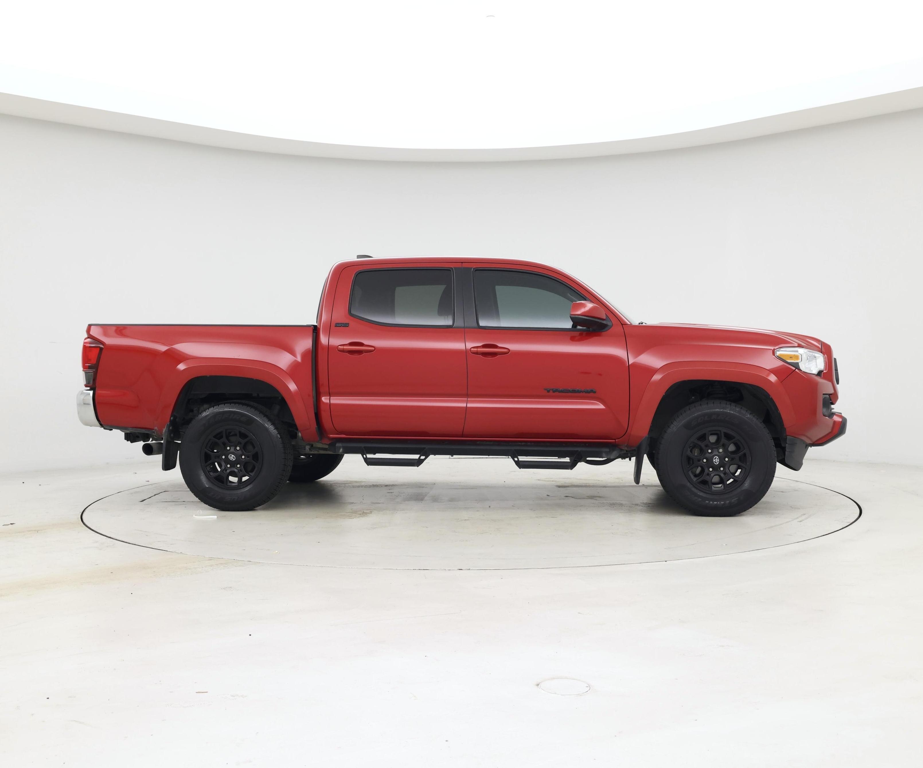 Thumbnail: 2022 Toyota Tacoma - 7