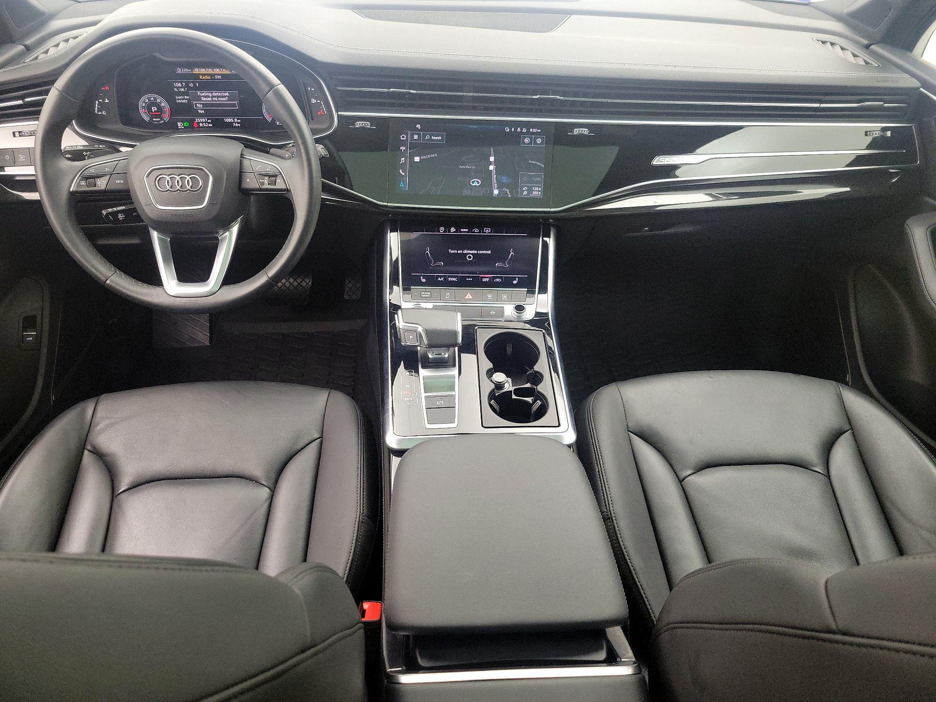 Thumbnail: 2023 Audi Q7 - 9
