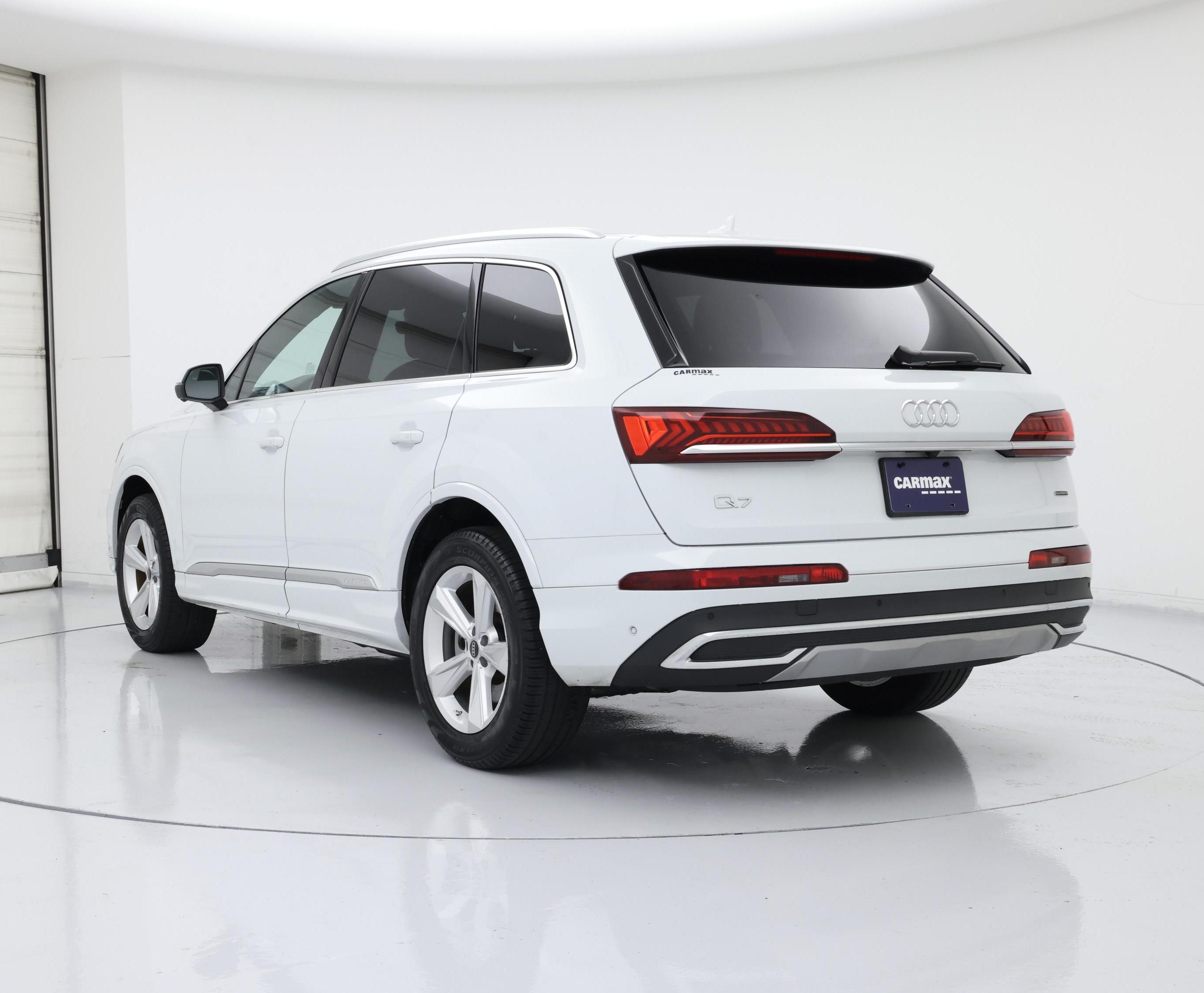 Thumbnail: 2023 Audi Q7 - 2