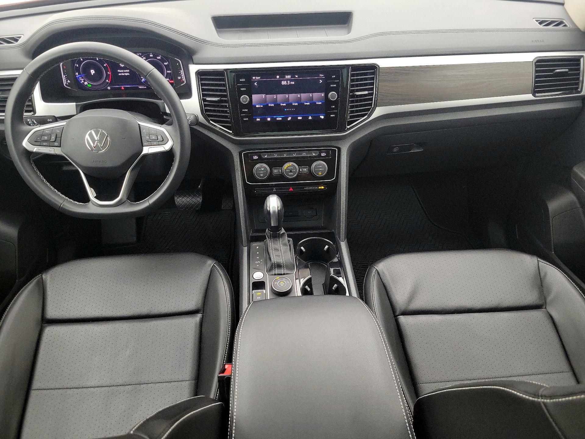 Thumbnail: 2022 Volkswagen Atlas - 9