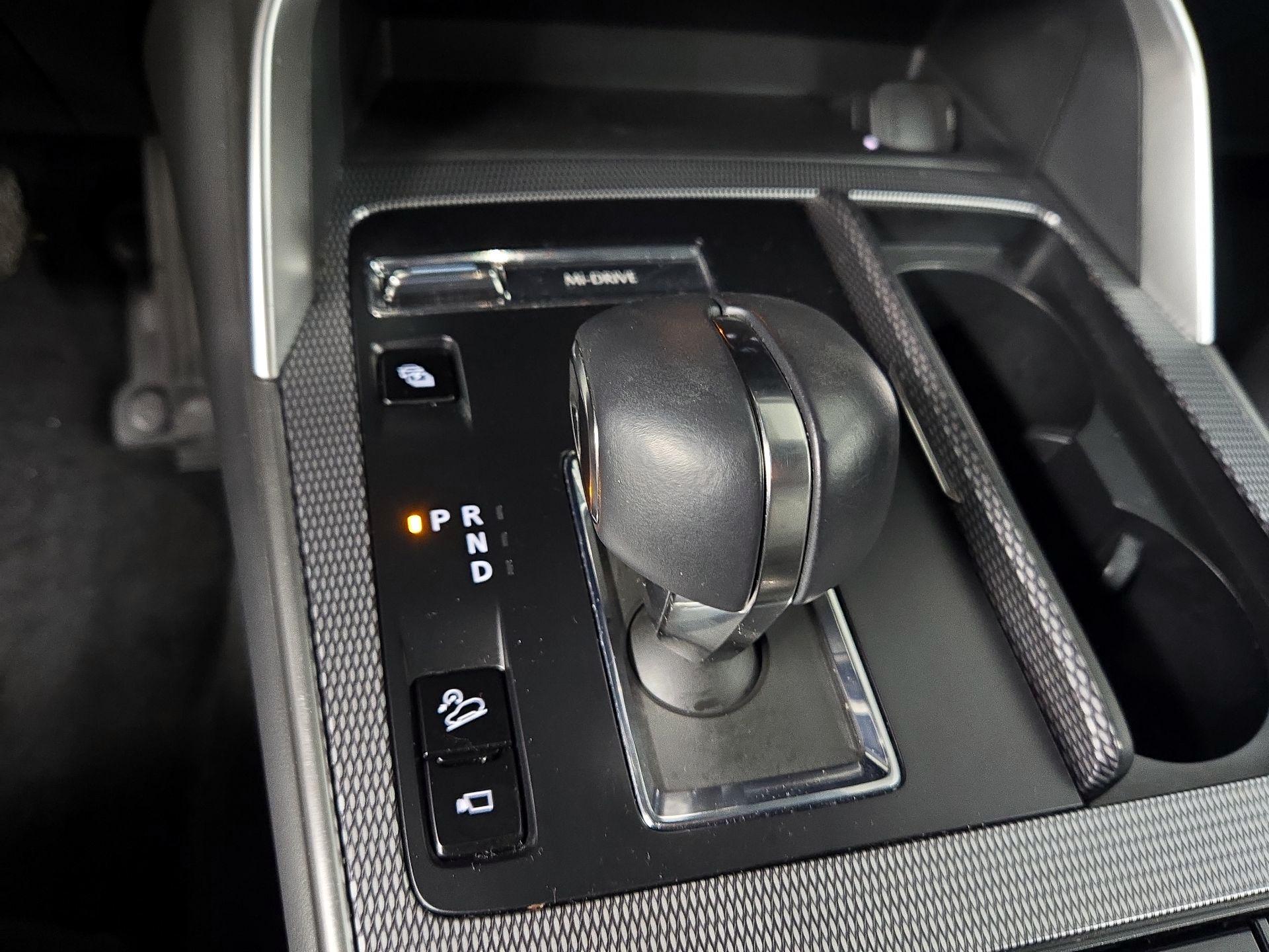 Thumbnail: 2024 Mazda CX-90 - 18