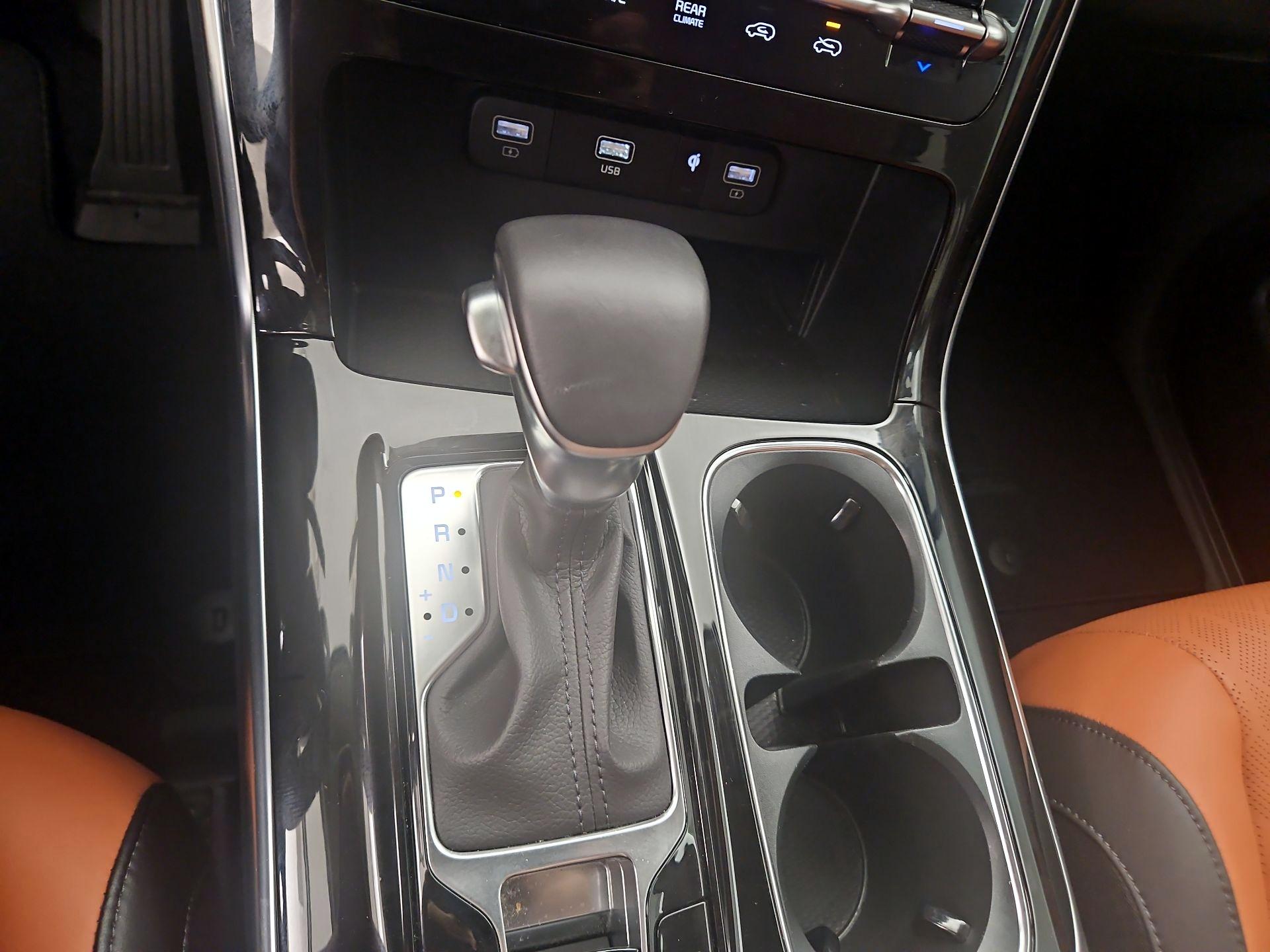 Thumbnail: 2024 Kia Carnival - 18