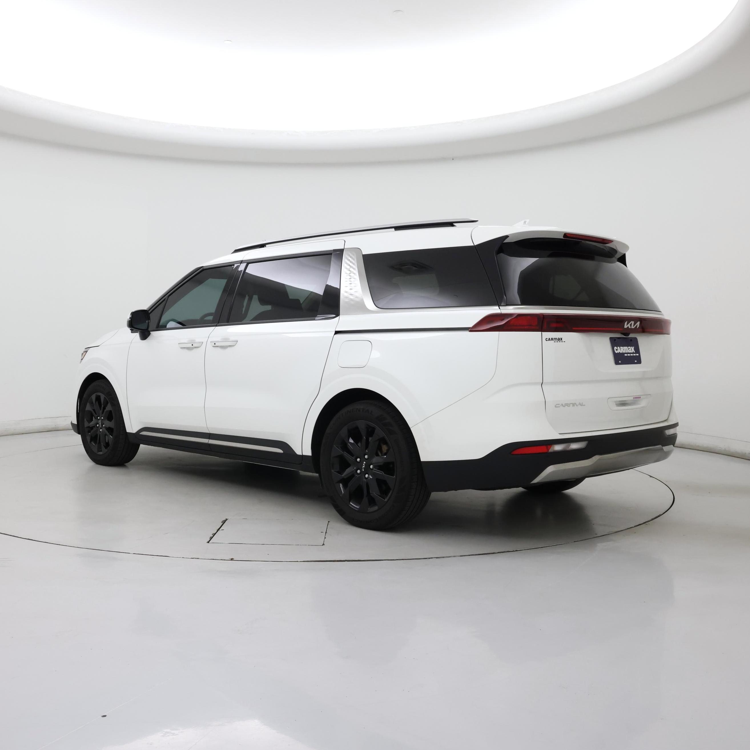 Thumbnail: 2024 Kia Carnival - 2