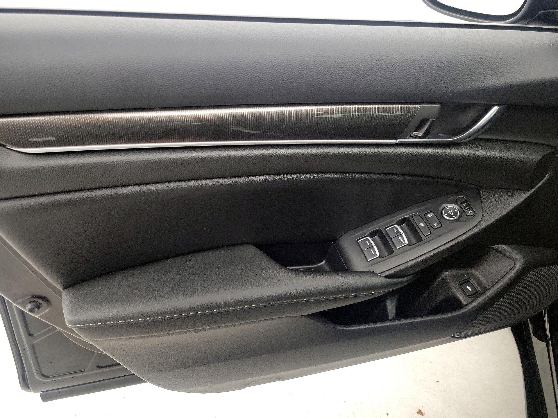 Thumbnail: 2022 Honda Accord - 12