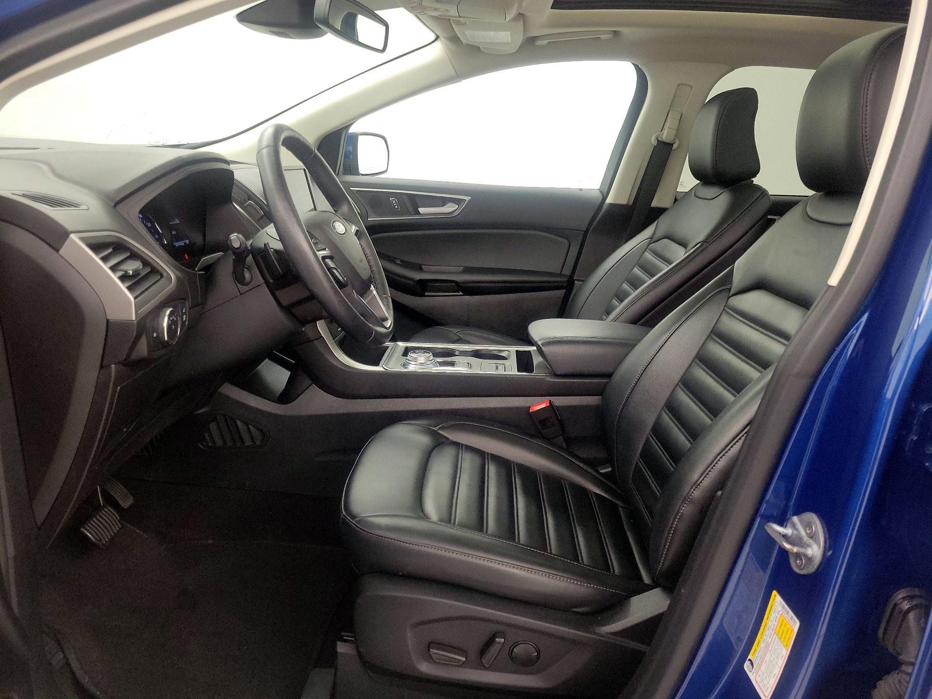 Thumbnail: 2022 Ford Edge - 11