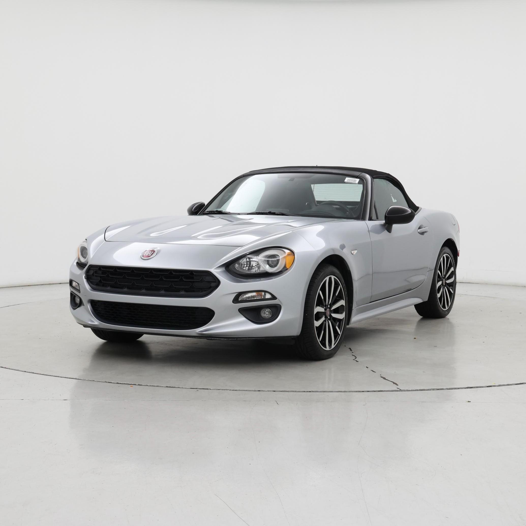 Thumbnail: 2020 Fiat 124 Spider - 4