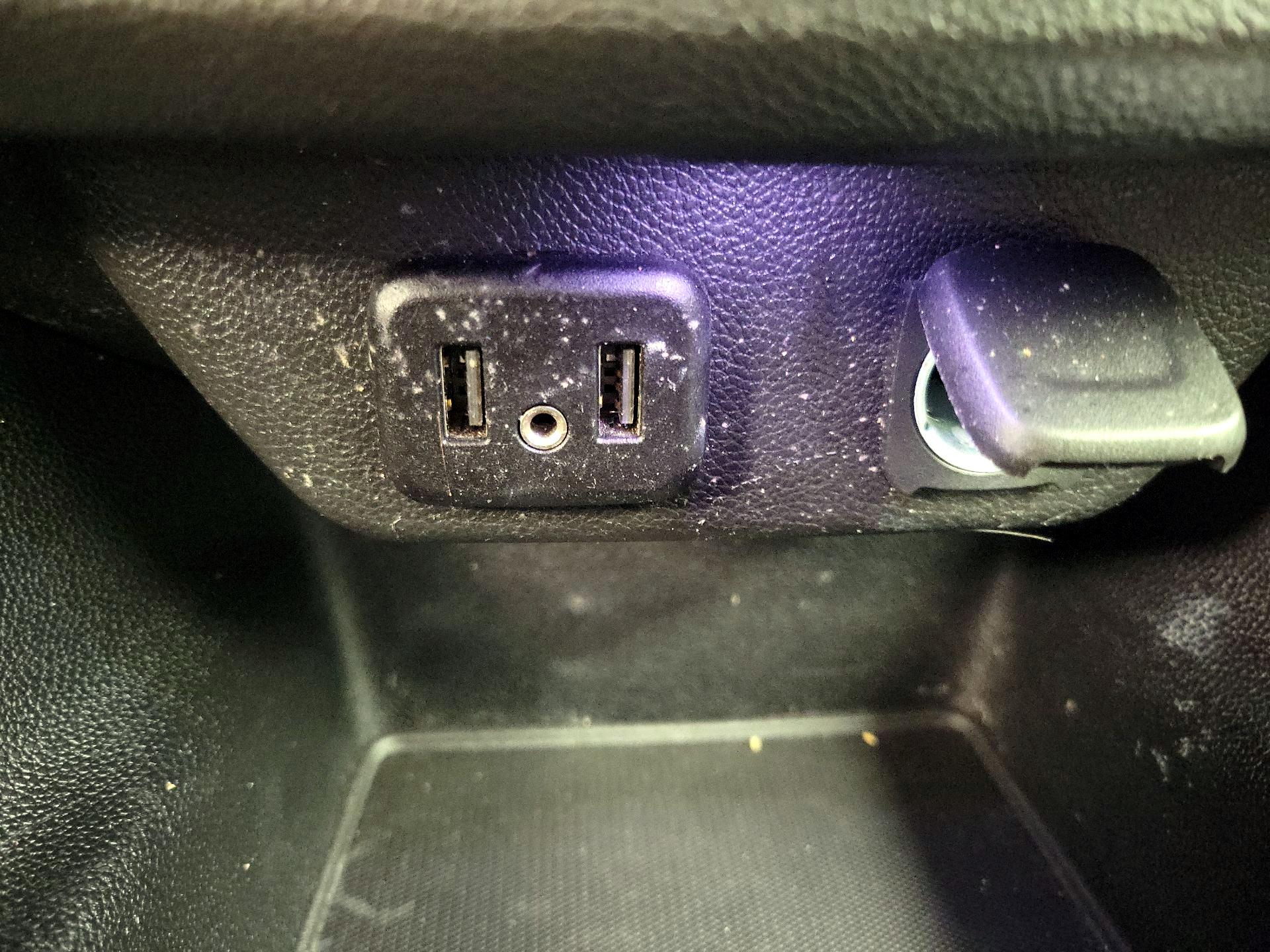 Thumbnail: 2021 Chevrolet Traverse - 18