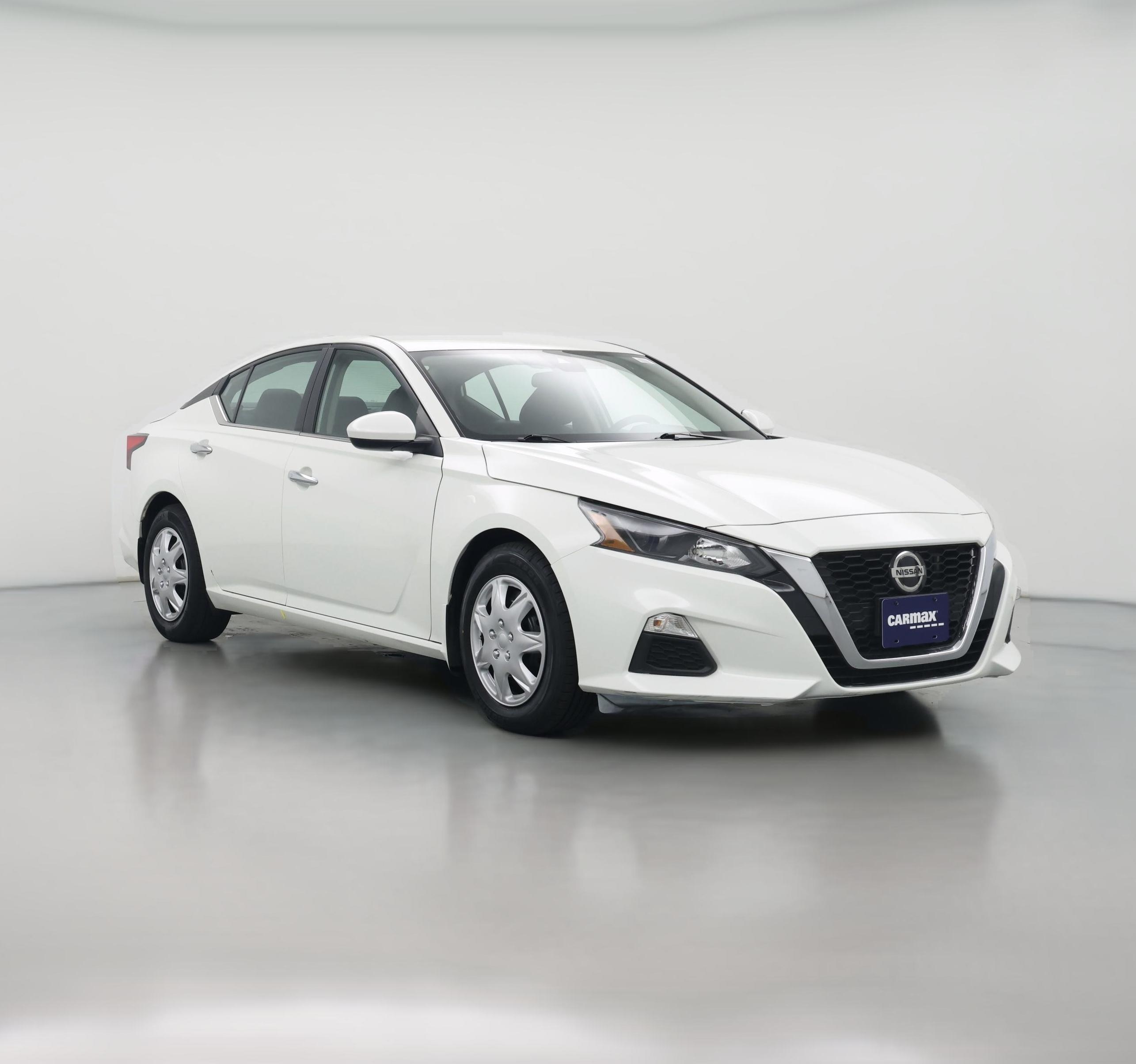 Thumbnail: 2022 Nissan Altima - 1