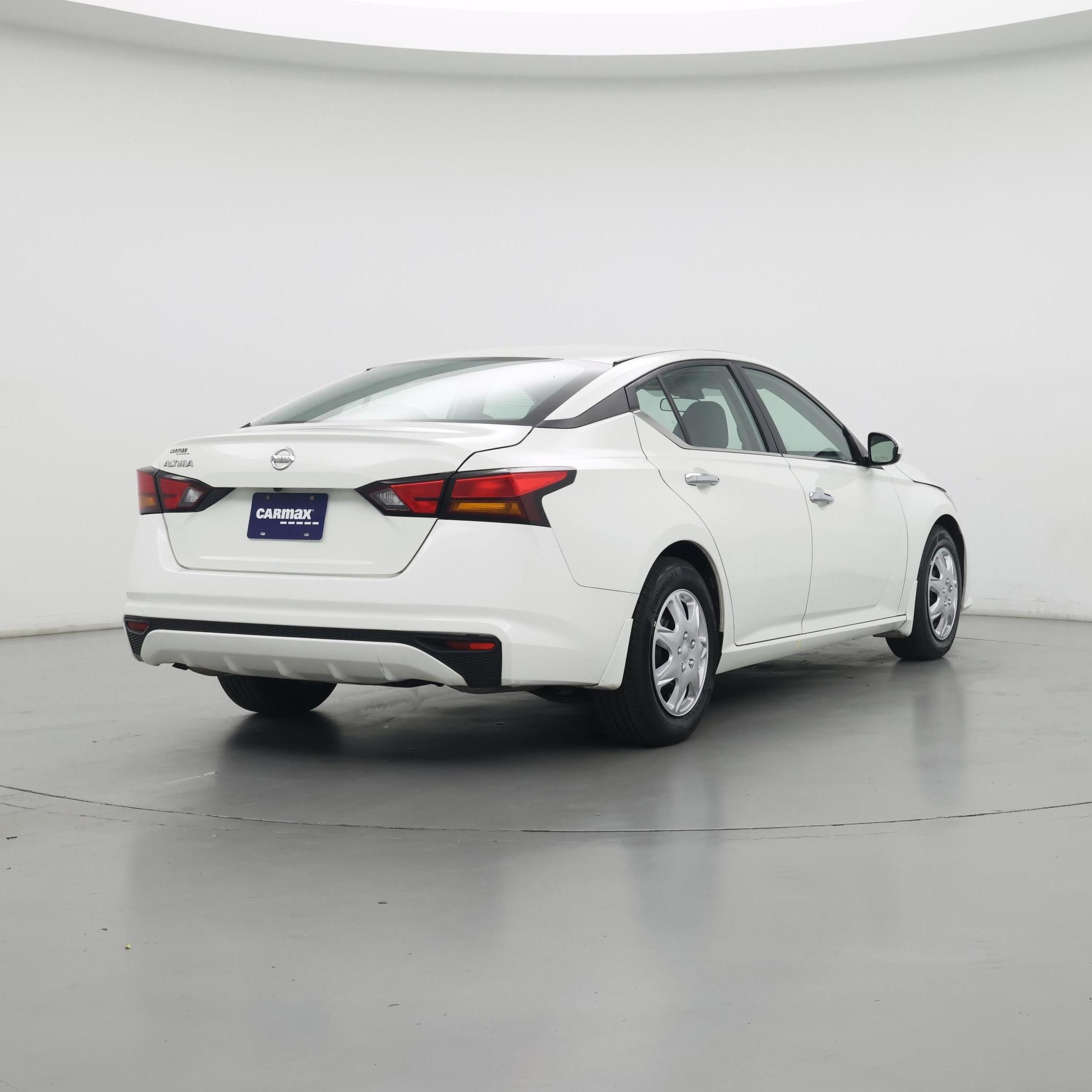 Thumbnail: 2022 Nissan Altima - 8