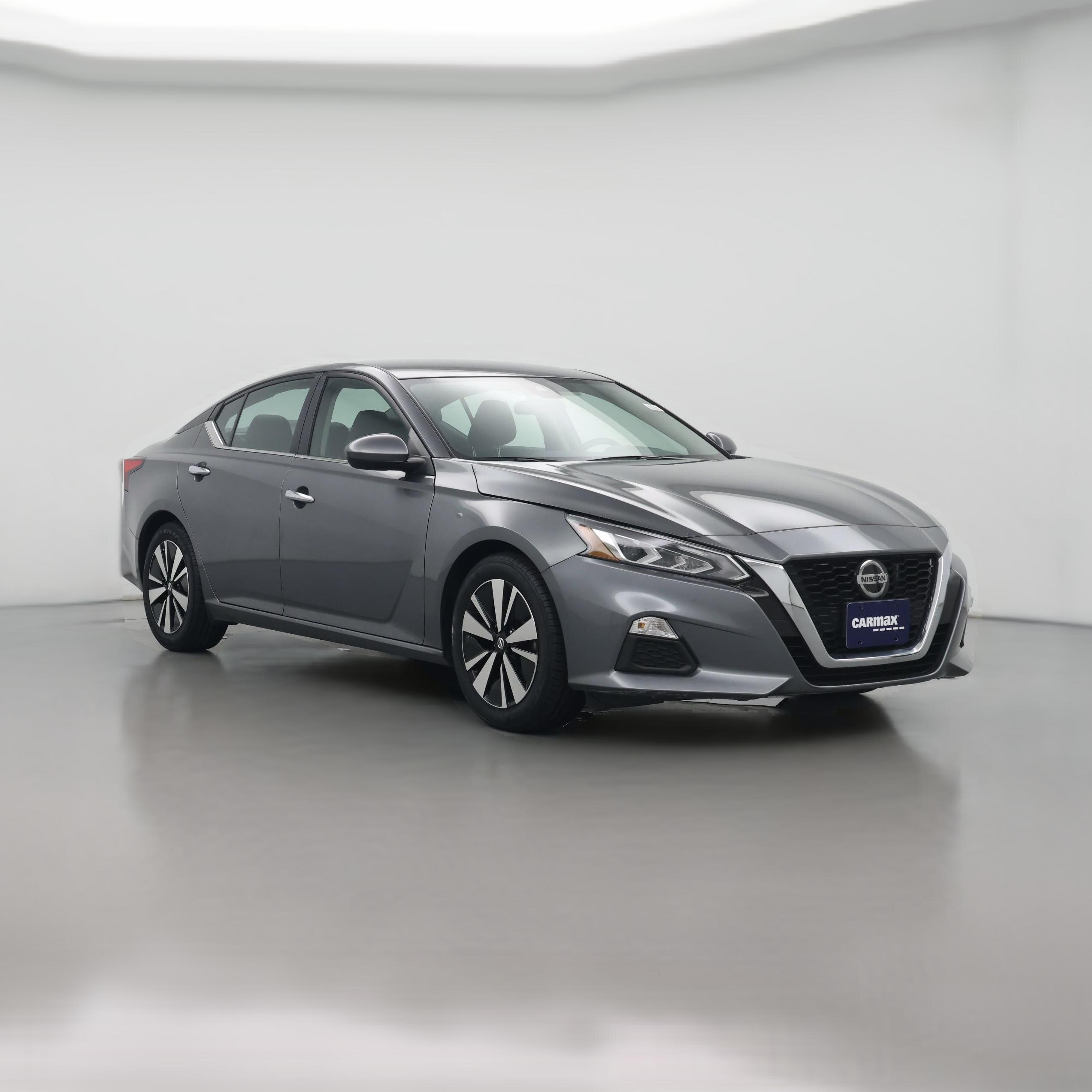 Thumbnail: 2022 Nissan Altima - 1