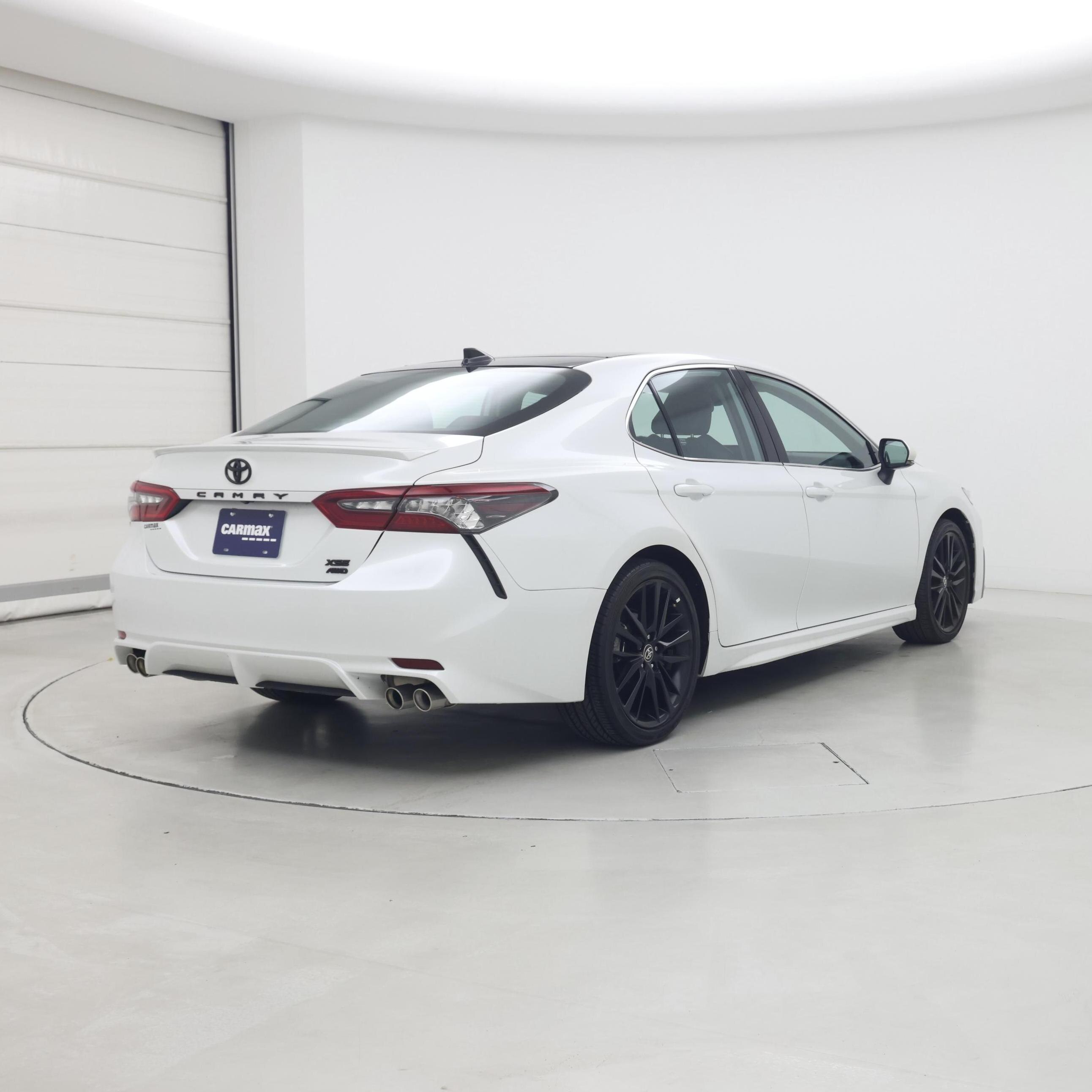 Thumbnail: 2022 Toyota Camry - 8