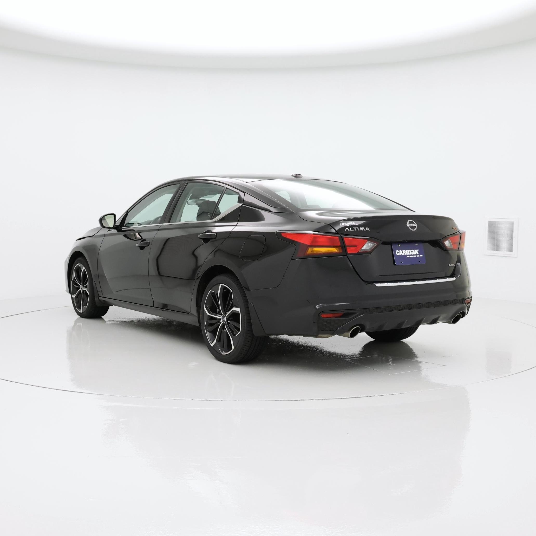 Thumbnail: 2023 Nissan Altima - 2