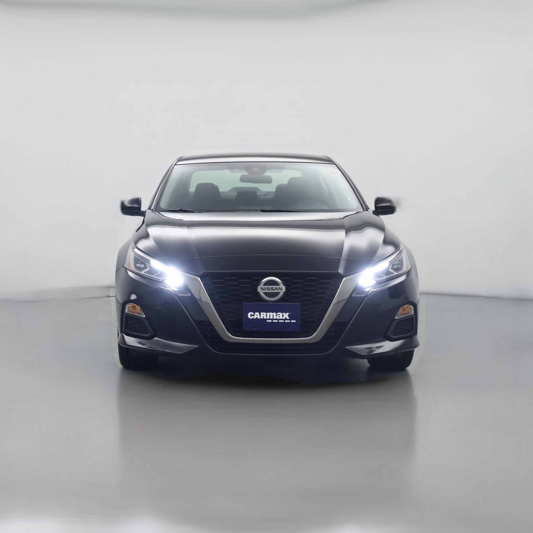 Thumbnail: 2022 Nissan Altima - 1