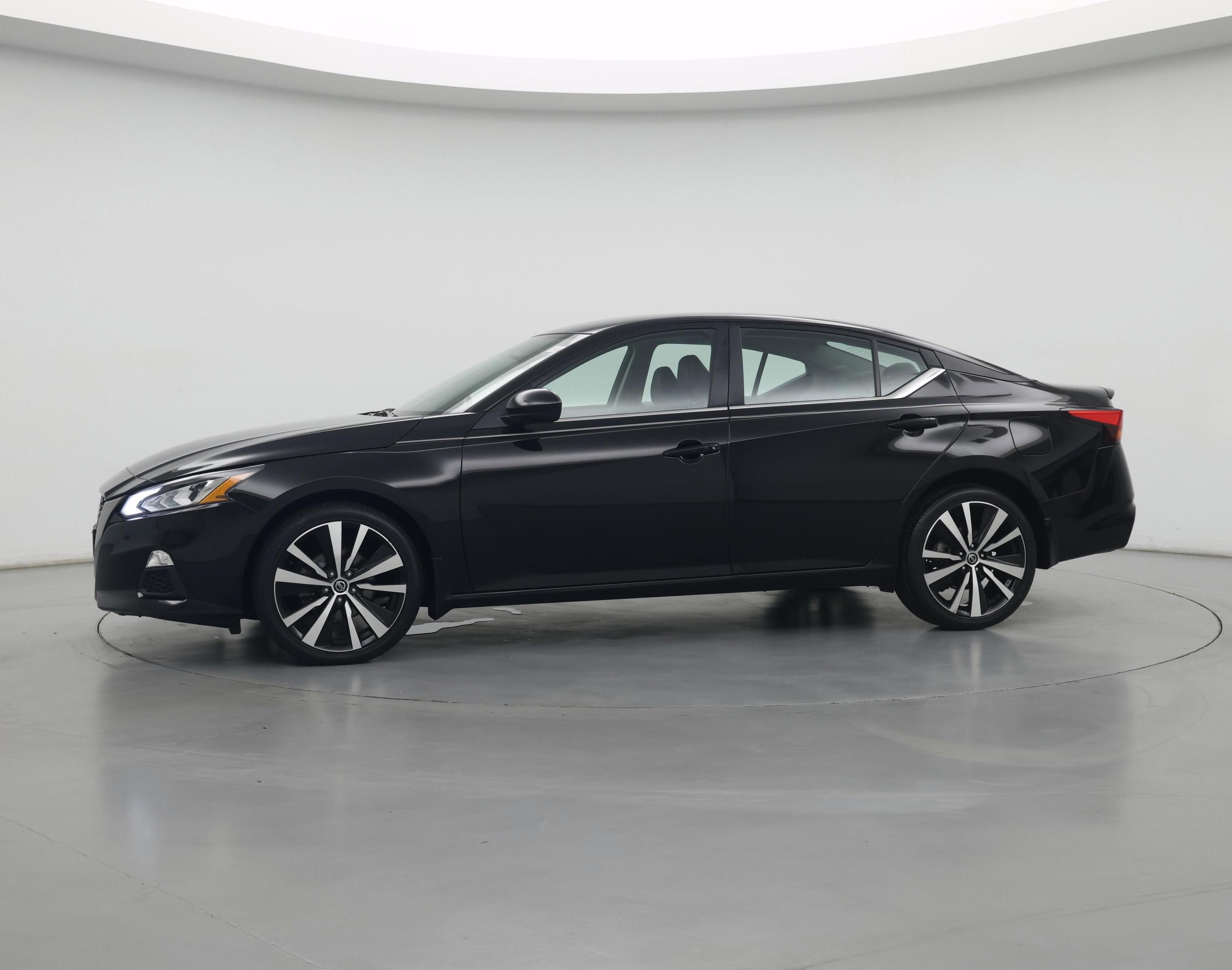 Thumbnail: 2022 Nissan Altima - 4