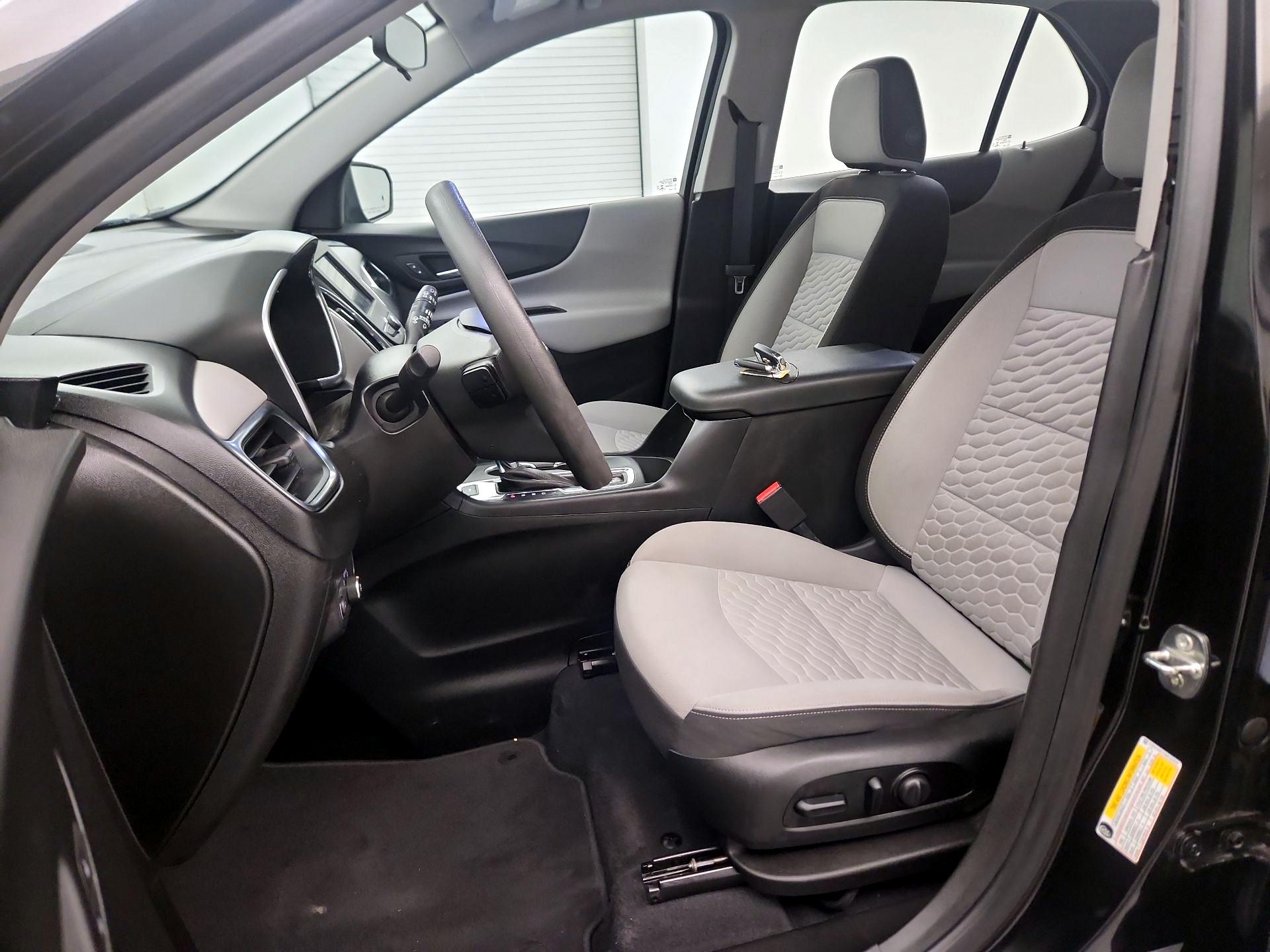 Thumbnail: 2021 Chevrolet Equinox - 11