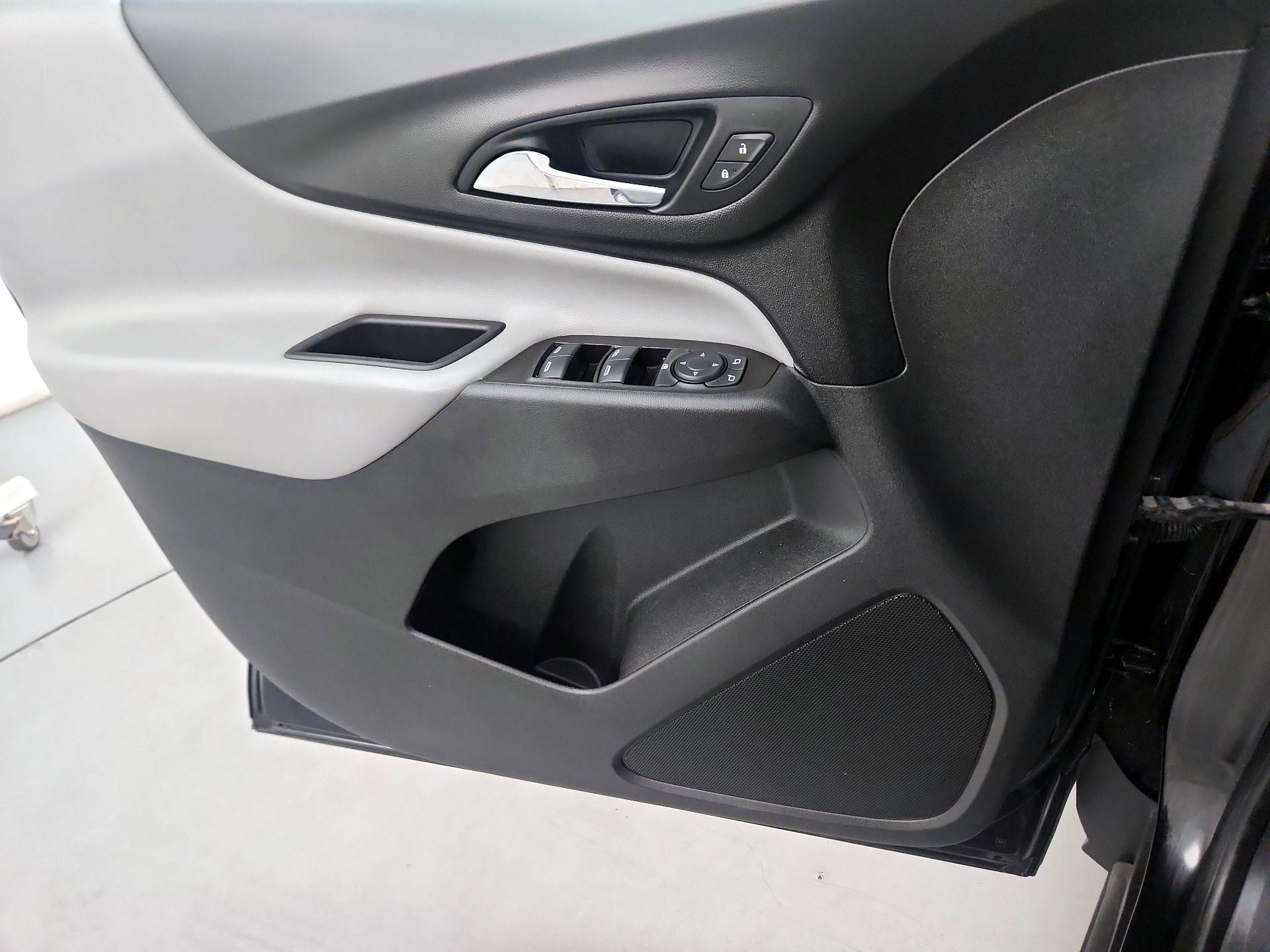 Thumbnail: 2021 Chevrolet Equinox - 12