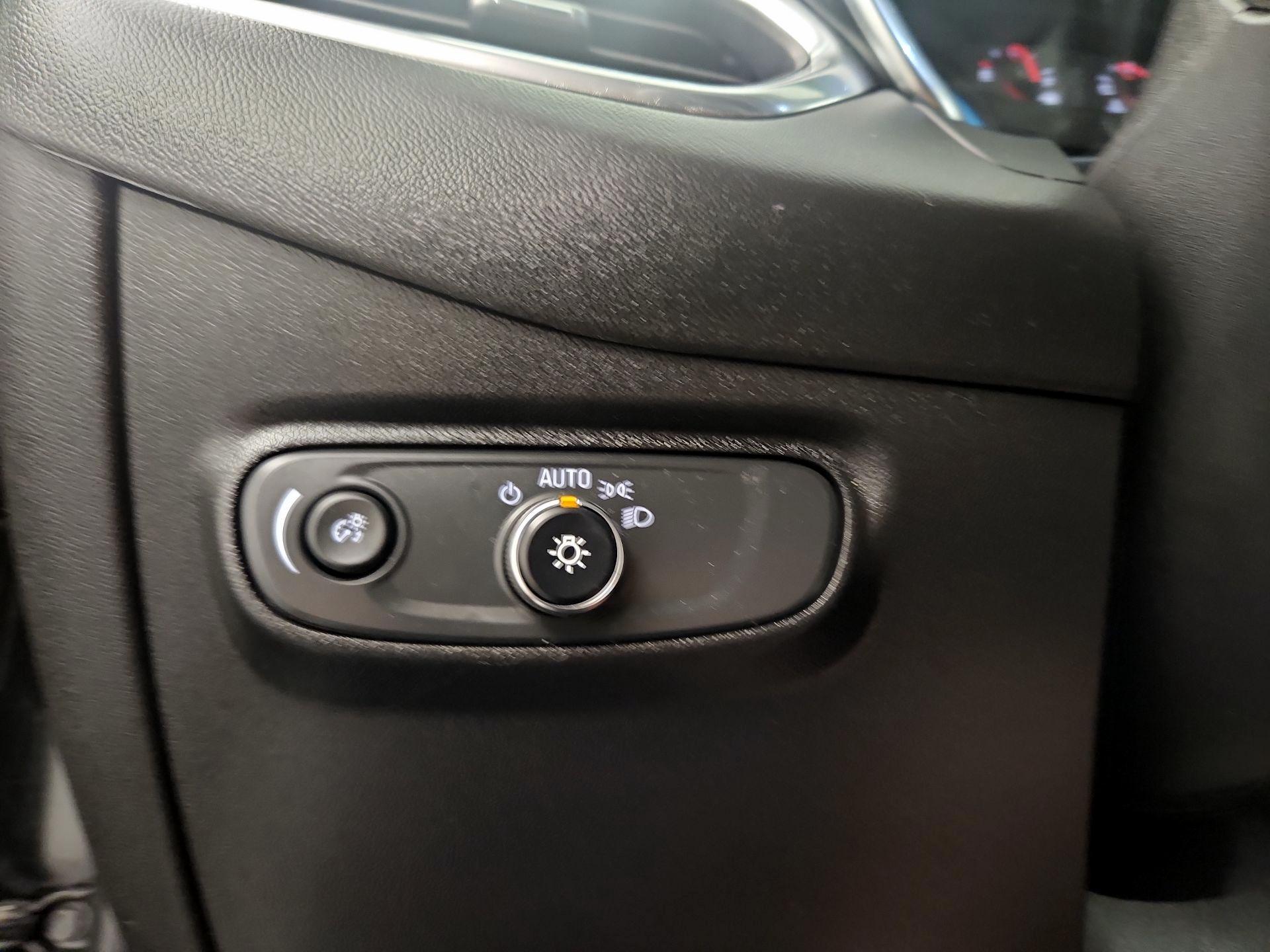 Thumbnail: 2021 Chevrolet Equinox - 13