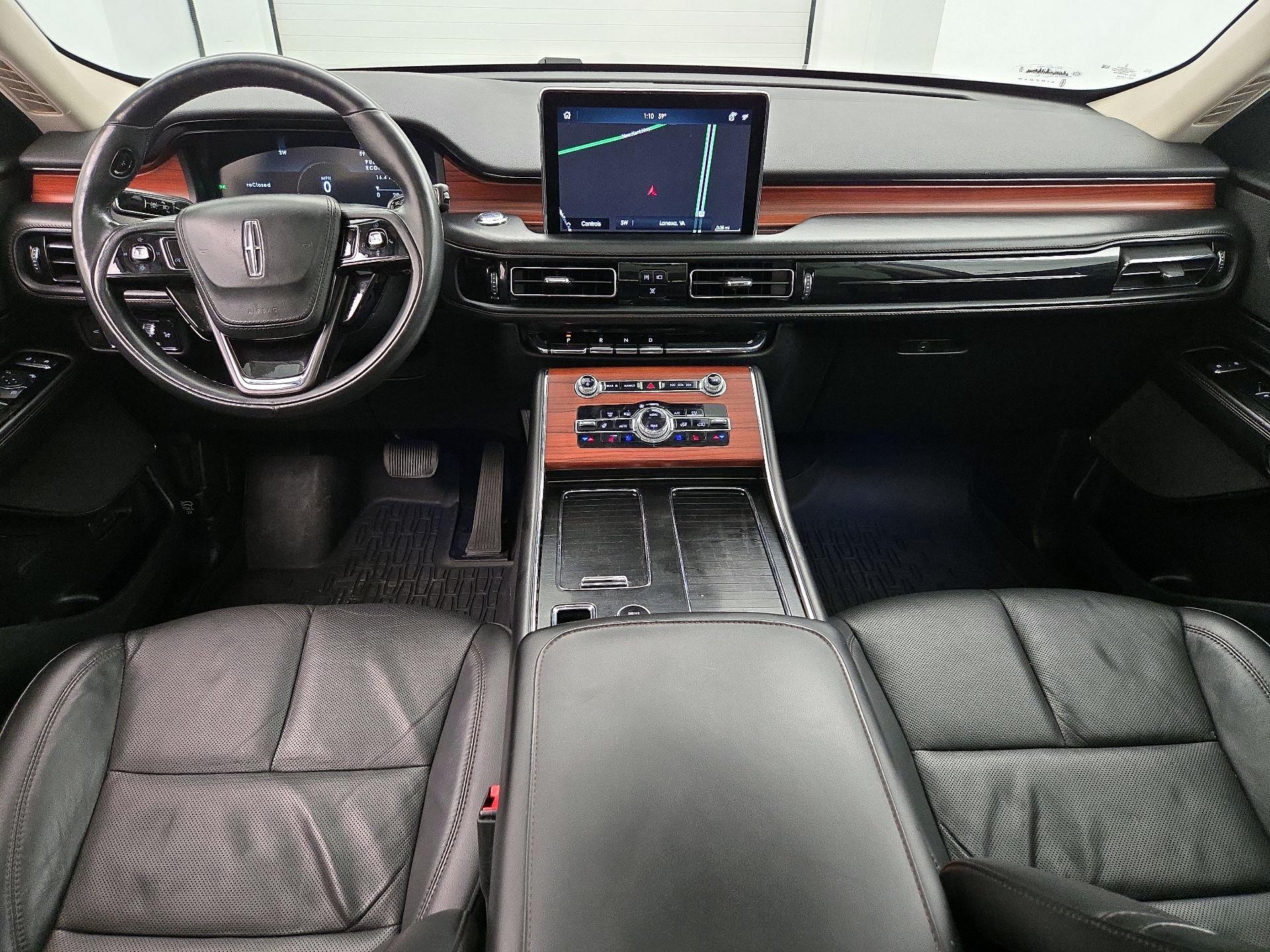 Thumbnail: 2022 Lincoln Aviator - 9