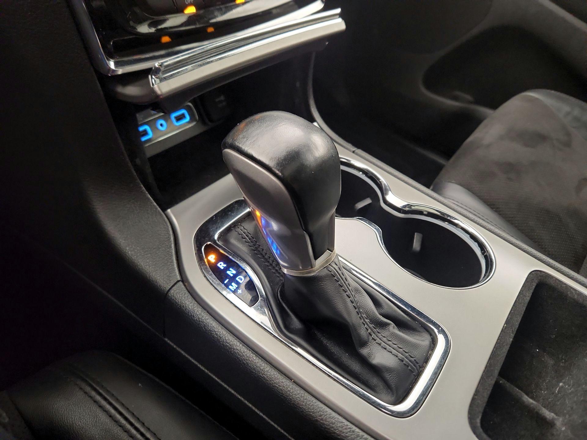 Thumbnail: 2020 Jeep Grand Cherokee - 18