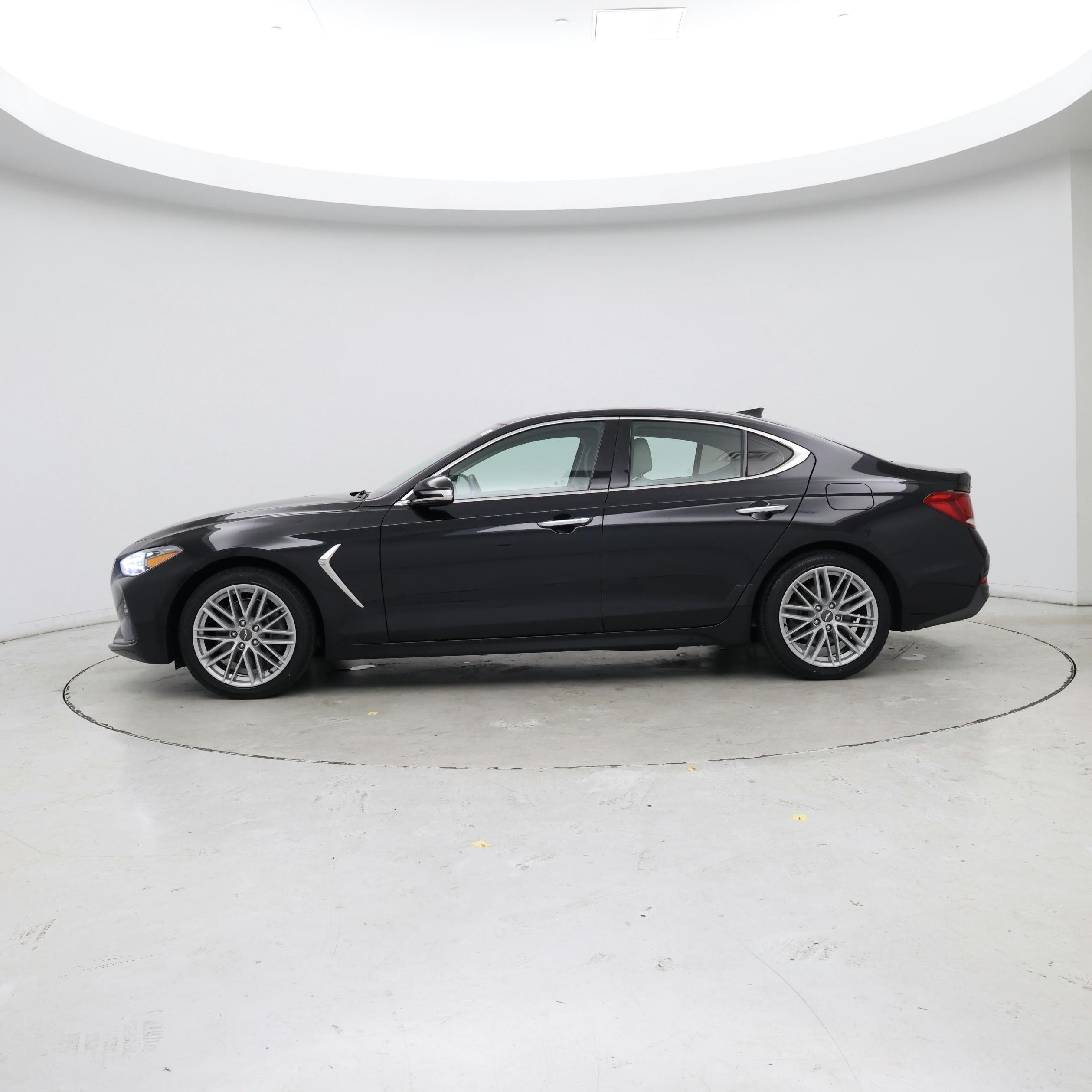 Thumbnail: 2021 Genesis G70 - 3