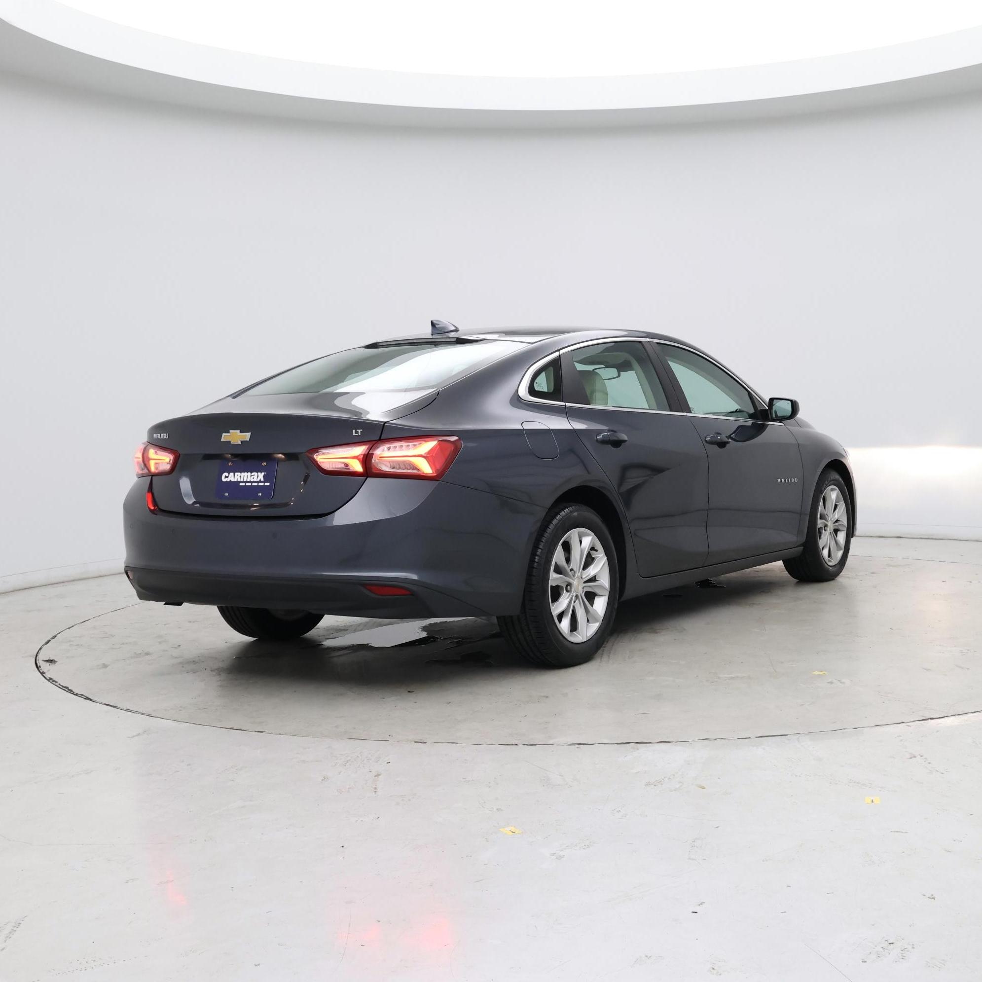 Thumbnail: 2021 Chevrolet Malibu - 8