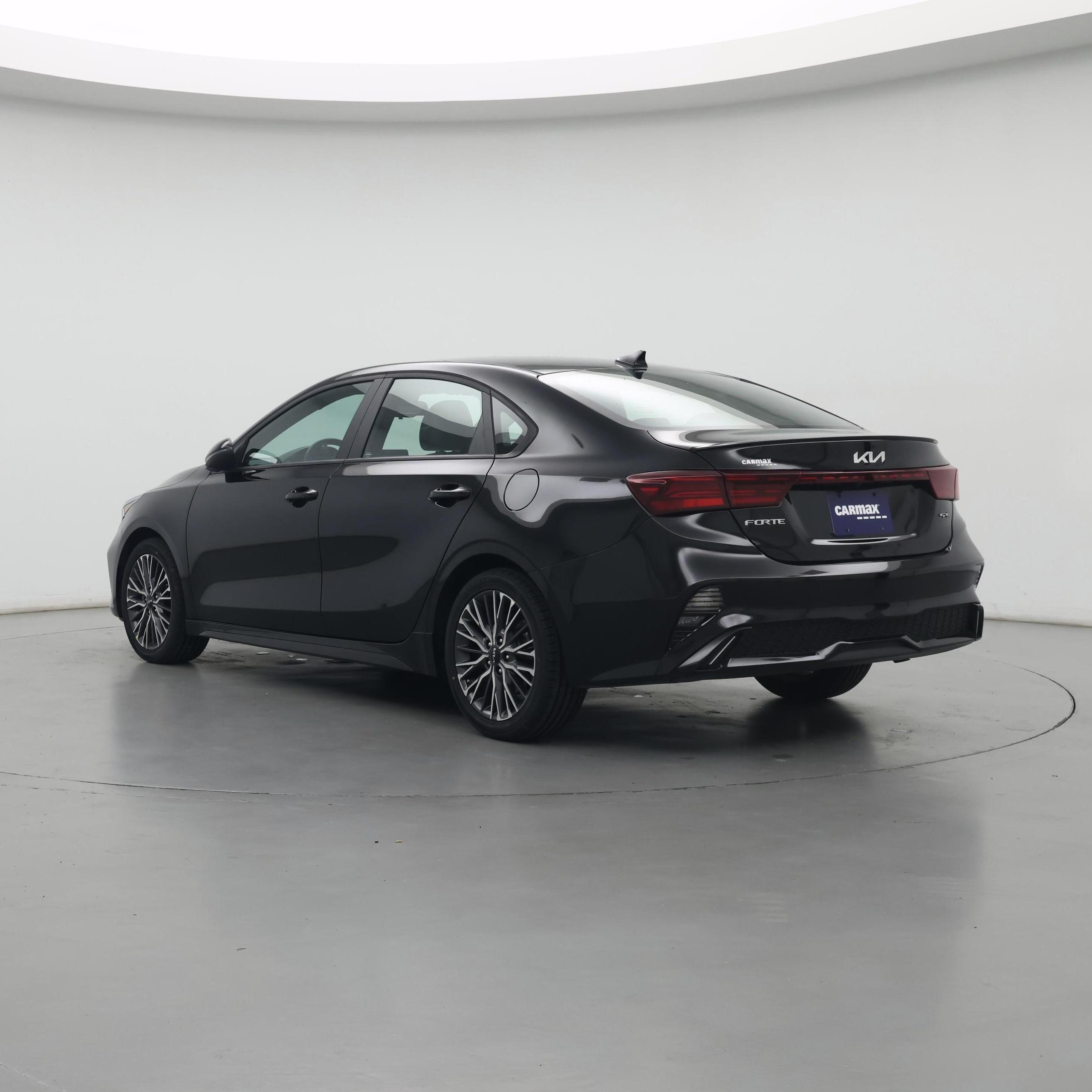 Thumbnail: 2022 Kia Forte - 2