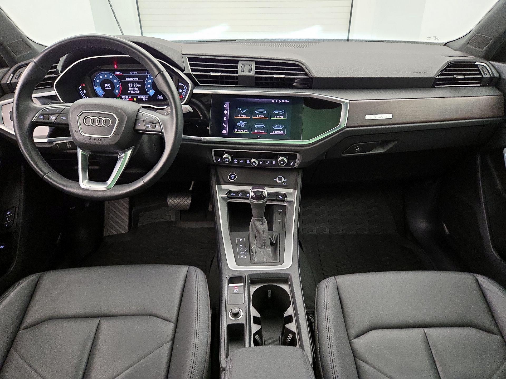 Thumbnail: 2022 Audi Q3 - 9